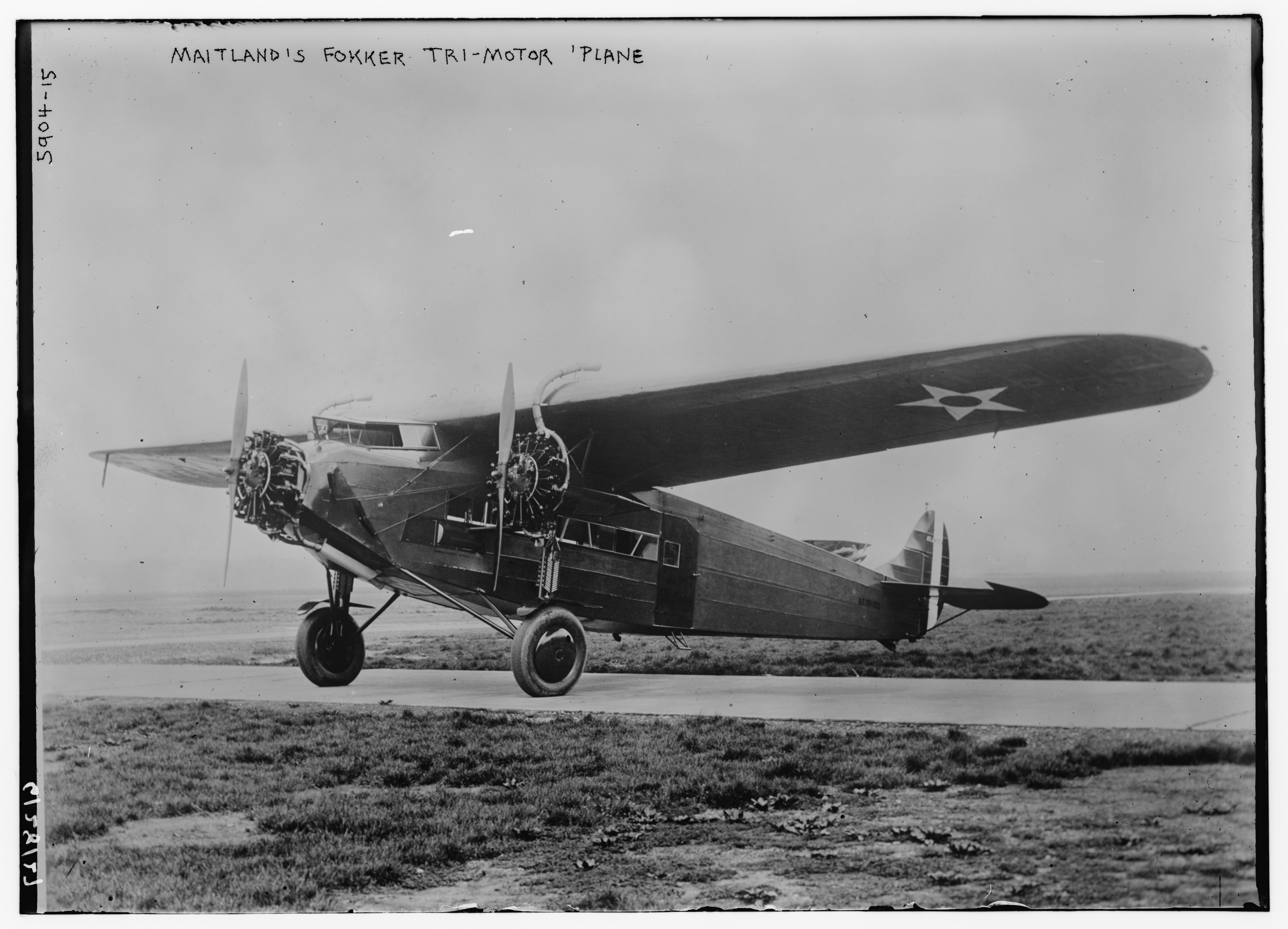 El avión trimotor Fokker de Maitland (Bird of Paradise)