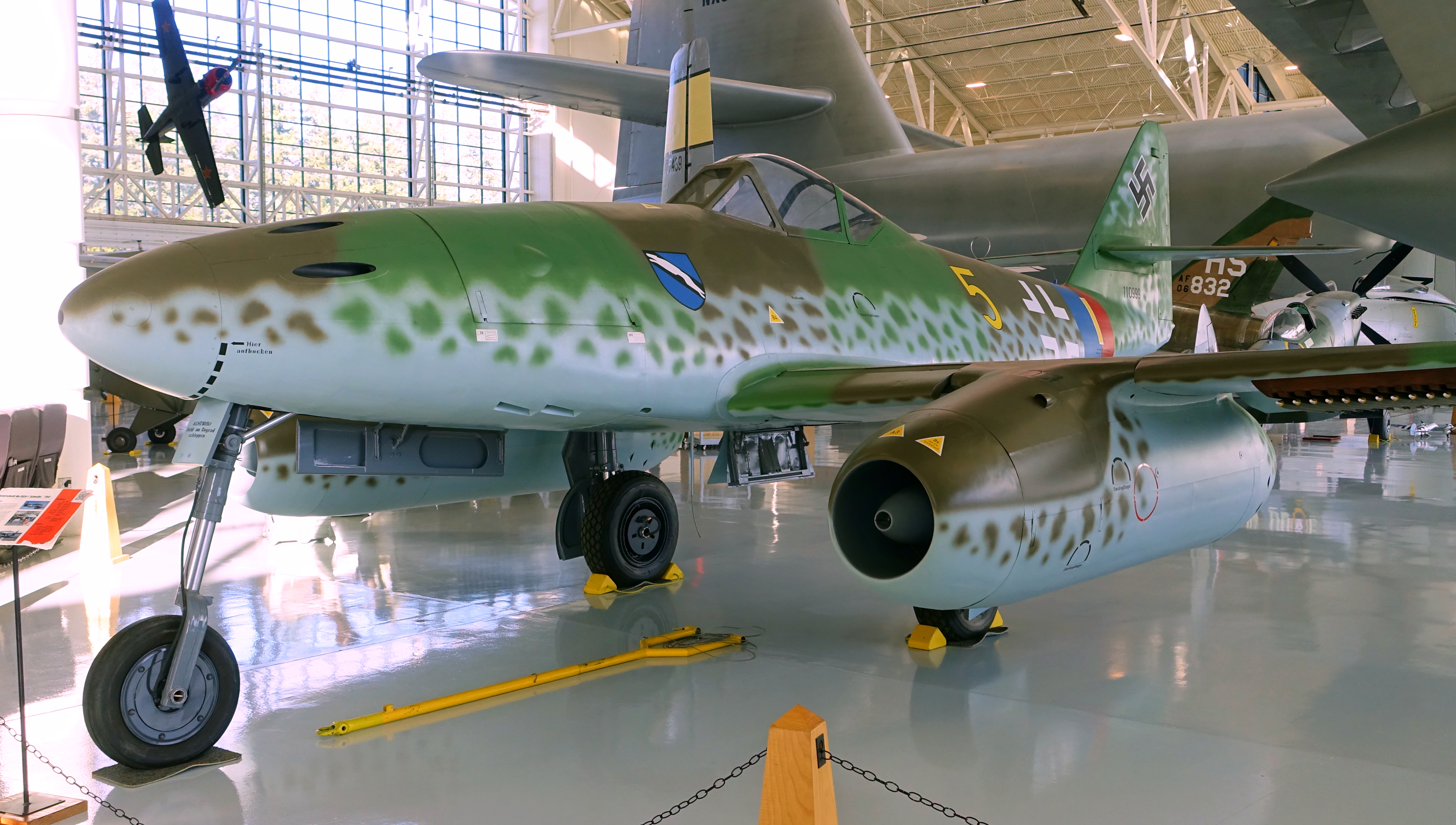 Messerschmitt Me-262A-1 Schwalbe, 1942 - Evergreen Aviation & Space Museum - Mc Minnville, Oregon - DSC00648
