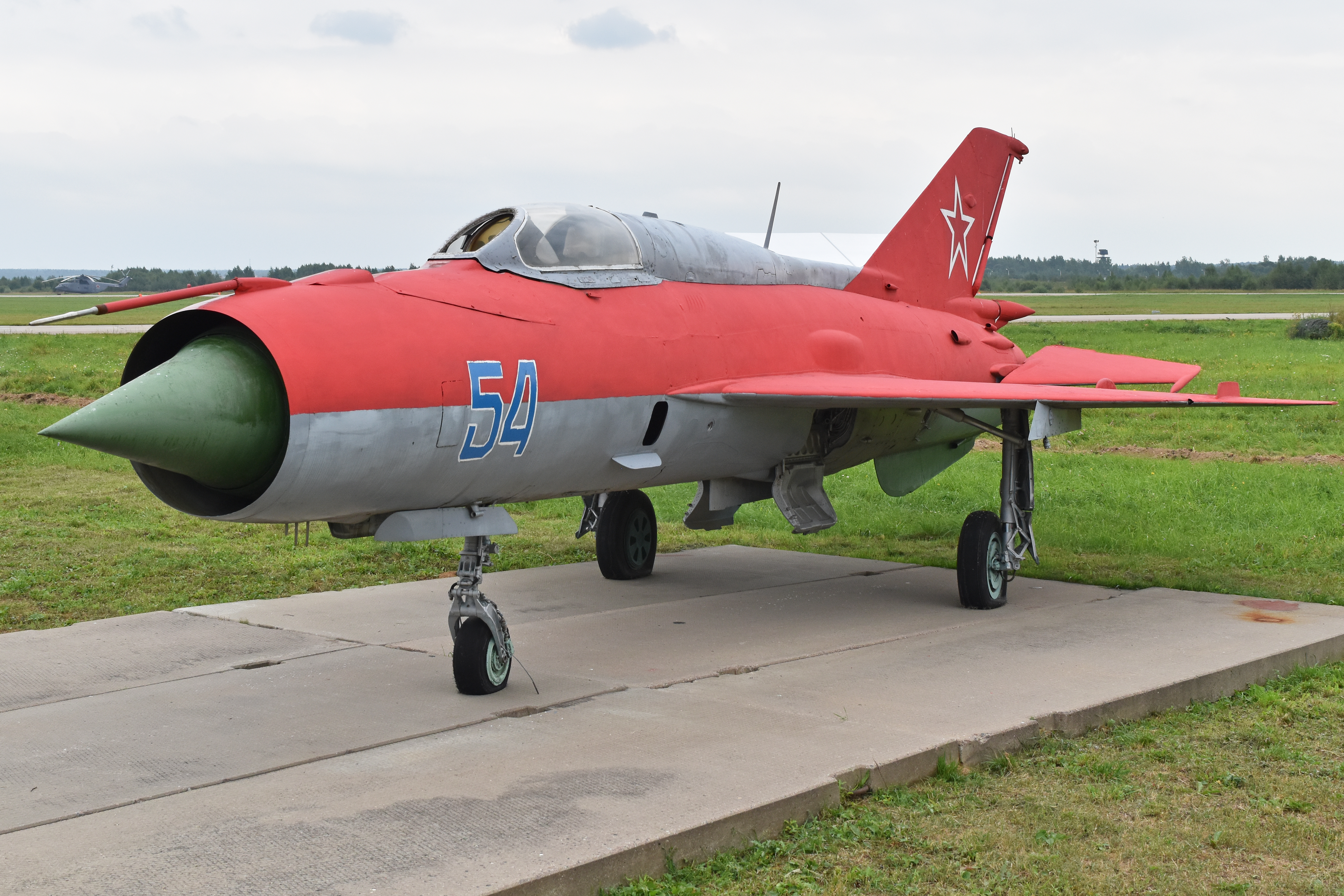 MiG-21PFM «54 azul» de Kubinka