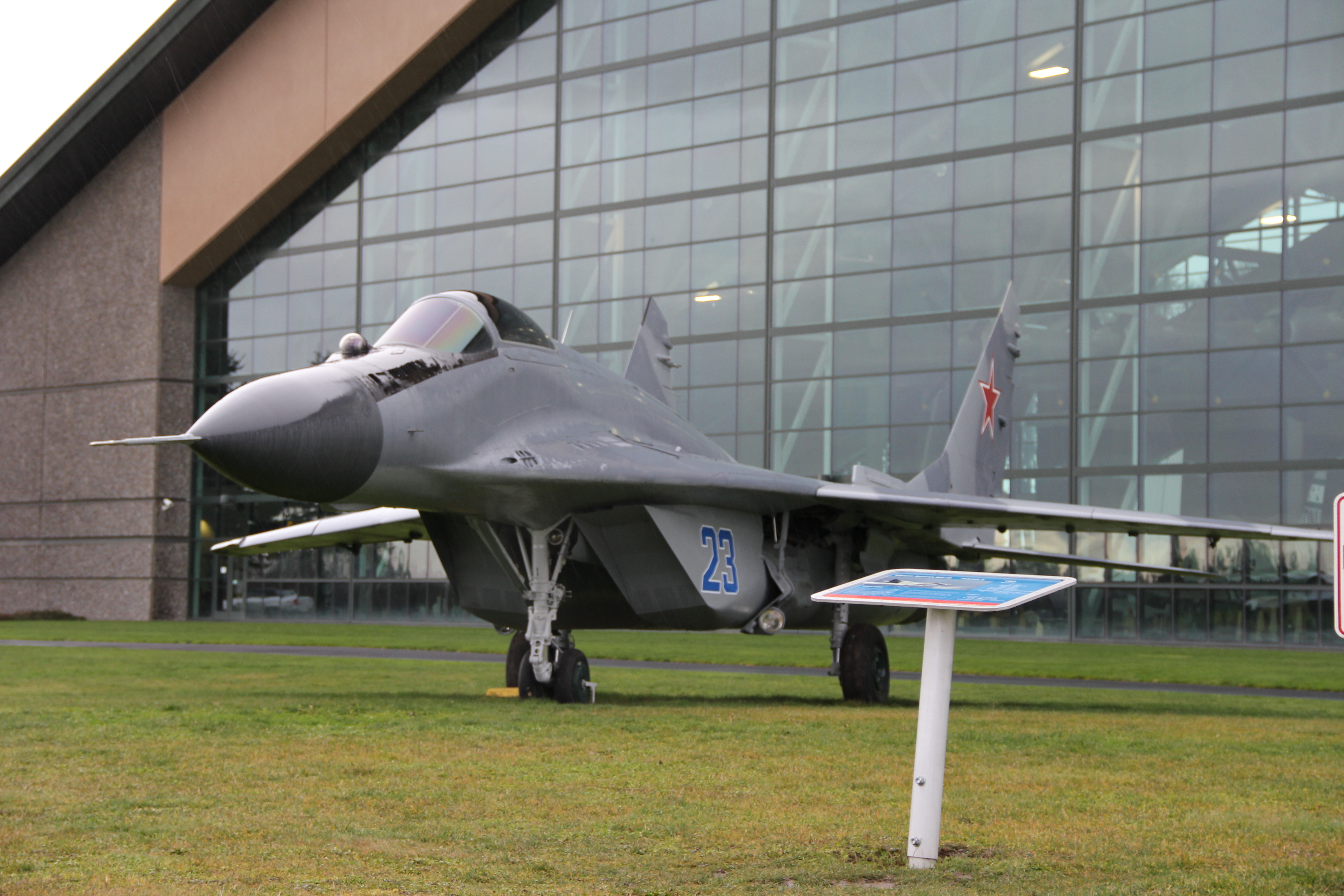 MiG-29 "Fulcrum" (6586733933) (6)