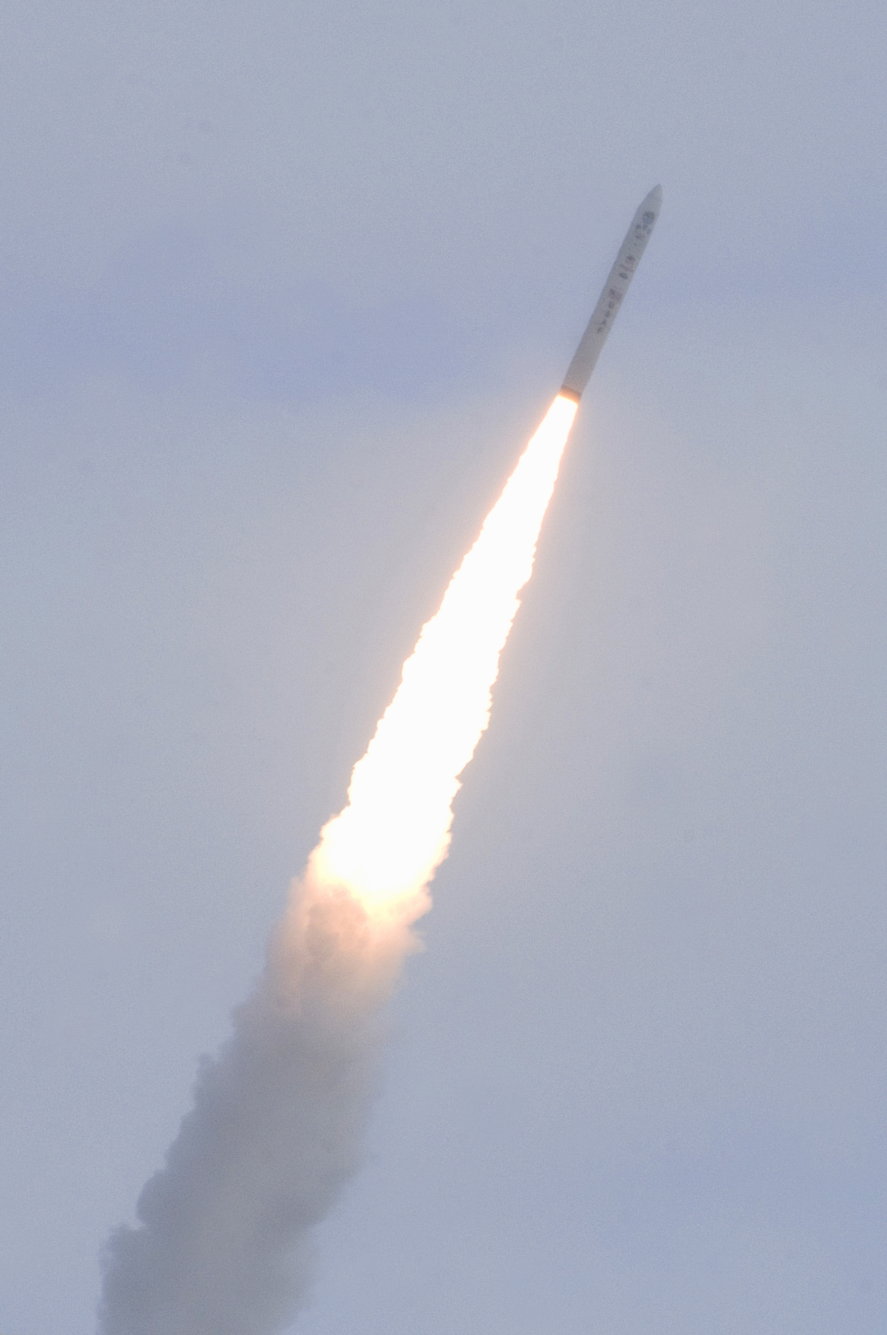 Minotaur IV Lite al decollo da SLC-8 con l'HTV-2a della DARPA, 22 aprile 2010