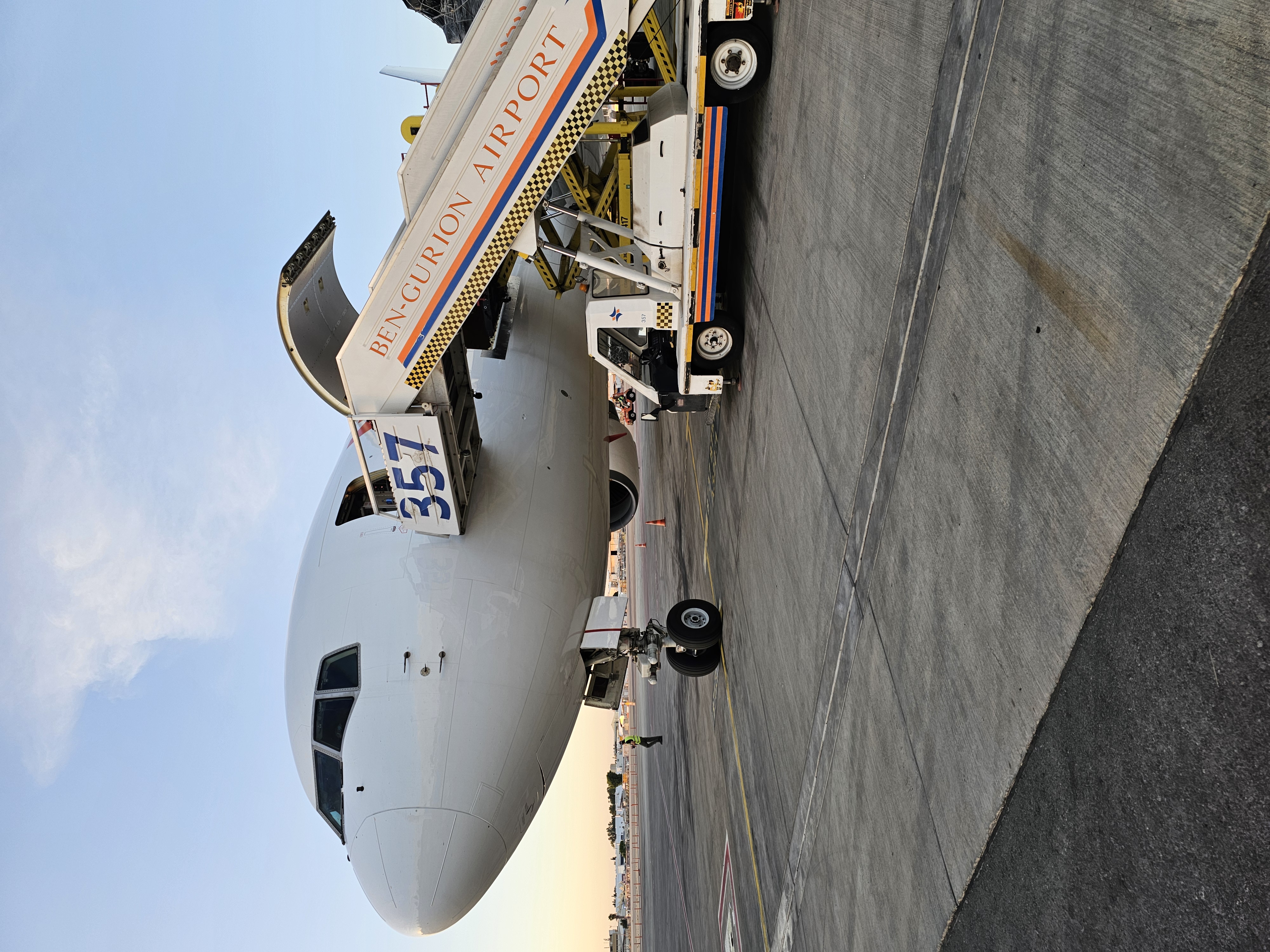 My Freighter B767 in TLV