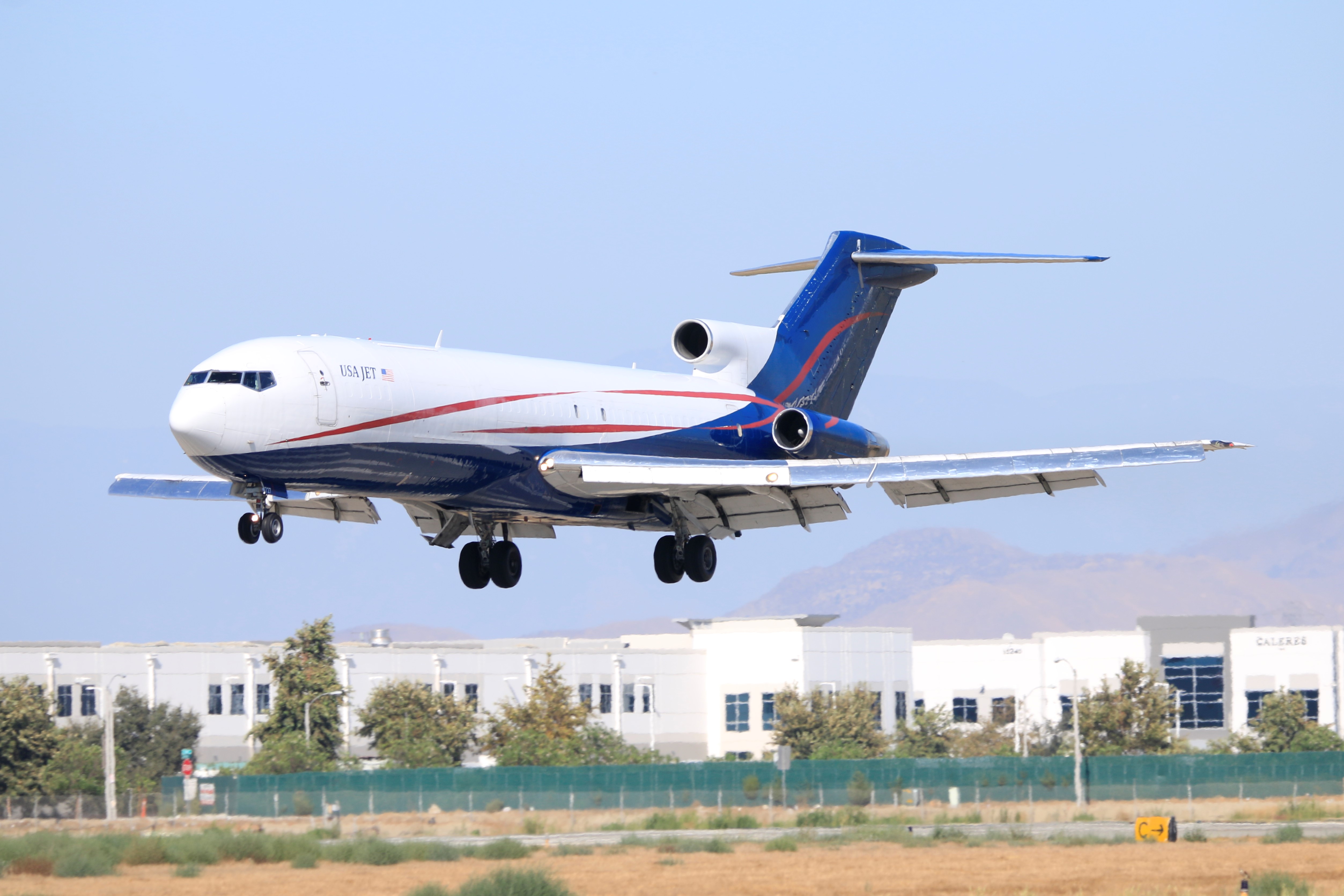 N727US Boeing 727-223 Advanced of USA Jet