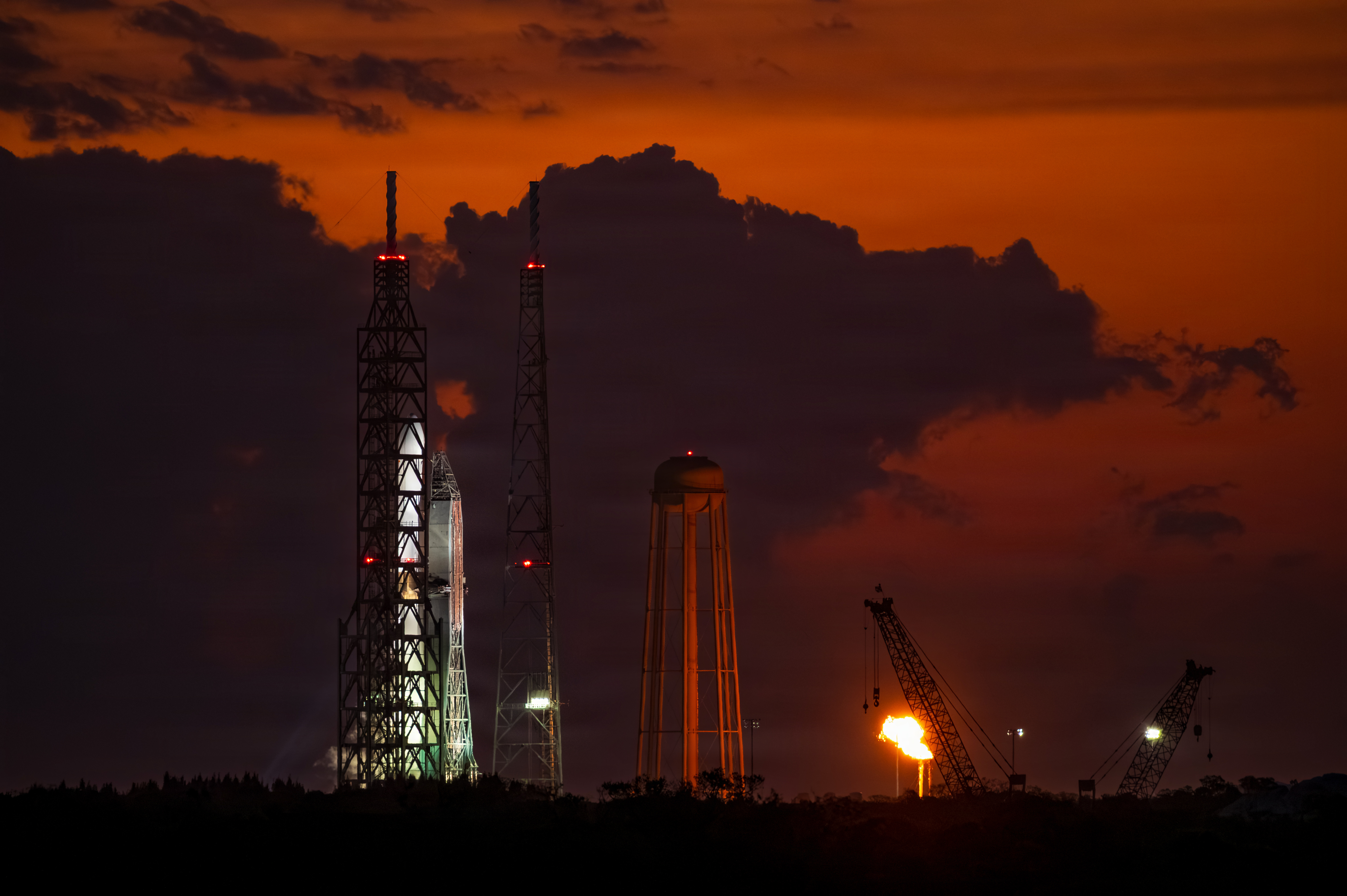 New Glenn 7×2 al lancio della missione Blue Bird 7 (terzo volo, NG-3) da Space Launch Complex 36, 19 aprile 2026