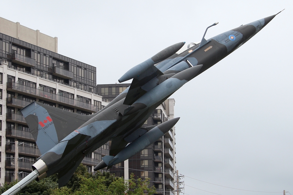 Northrop CF-5A 116746 en Downsview