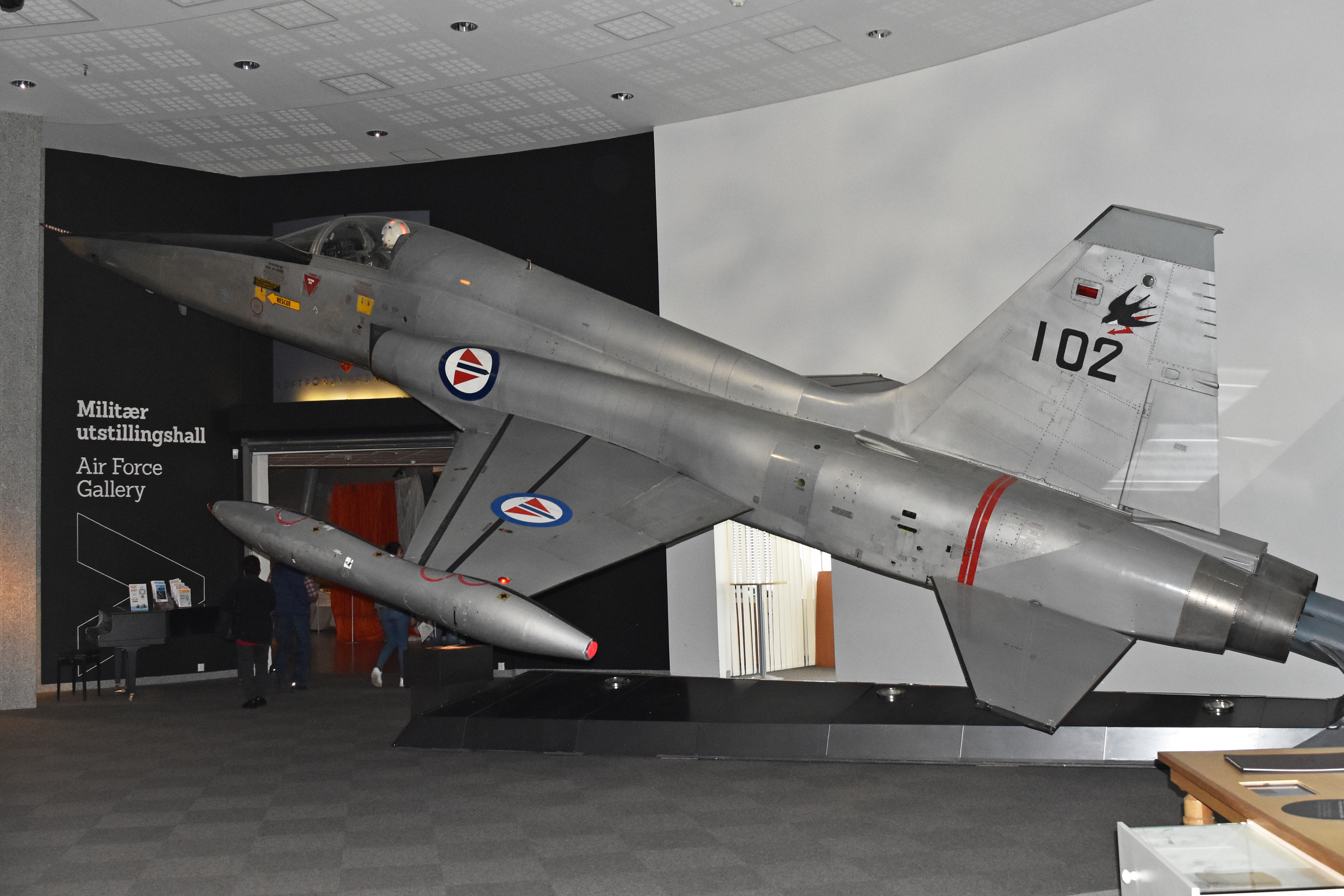 Northrop RF-5A-40 NO Freedom Fighter, Royal Norwegian Air Force '102