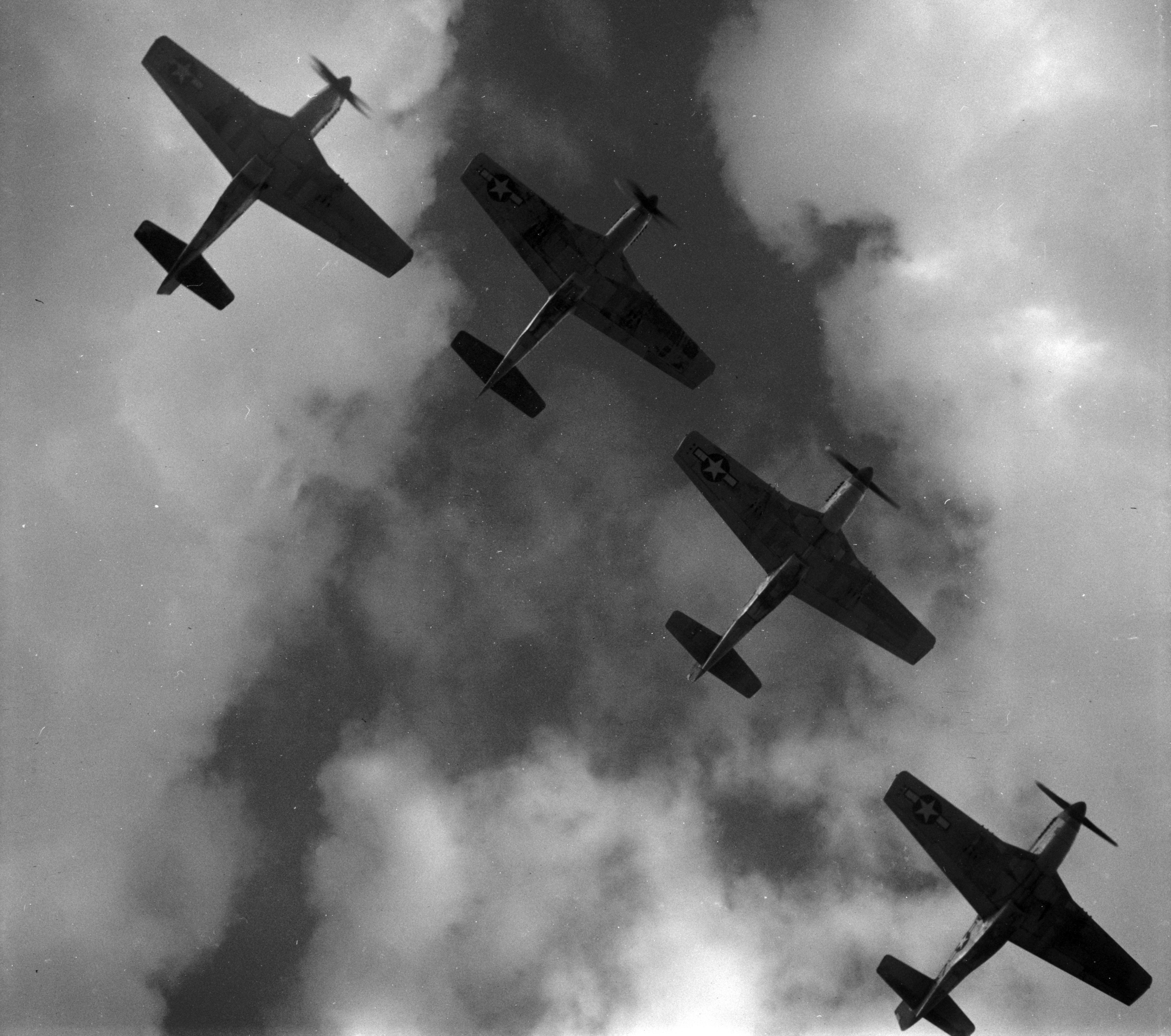 P-51s over Ramitelli airfield (Italy) 1945