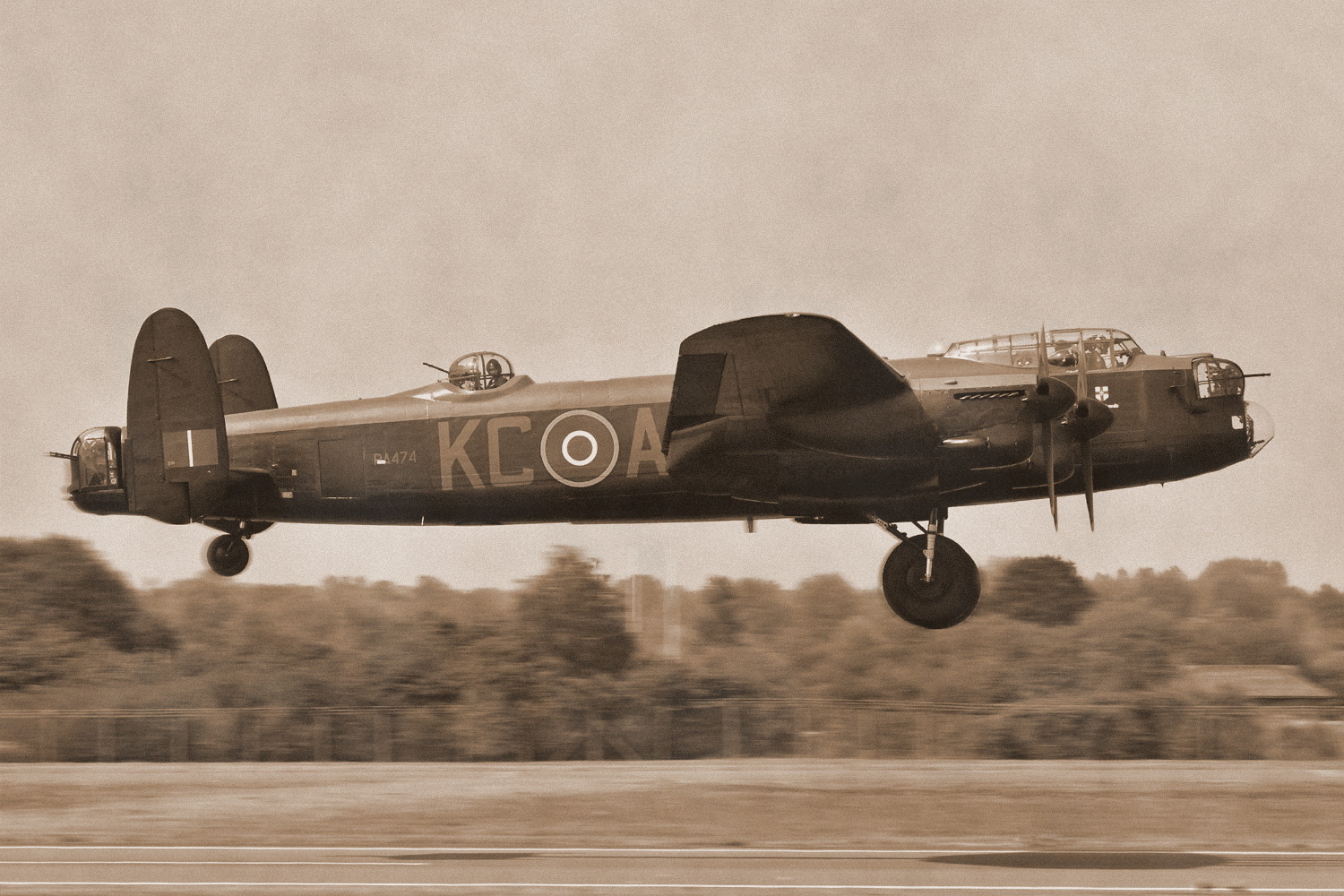 PA474 Lancaster BBMF