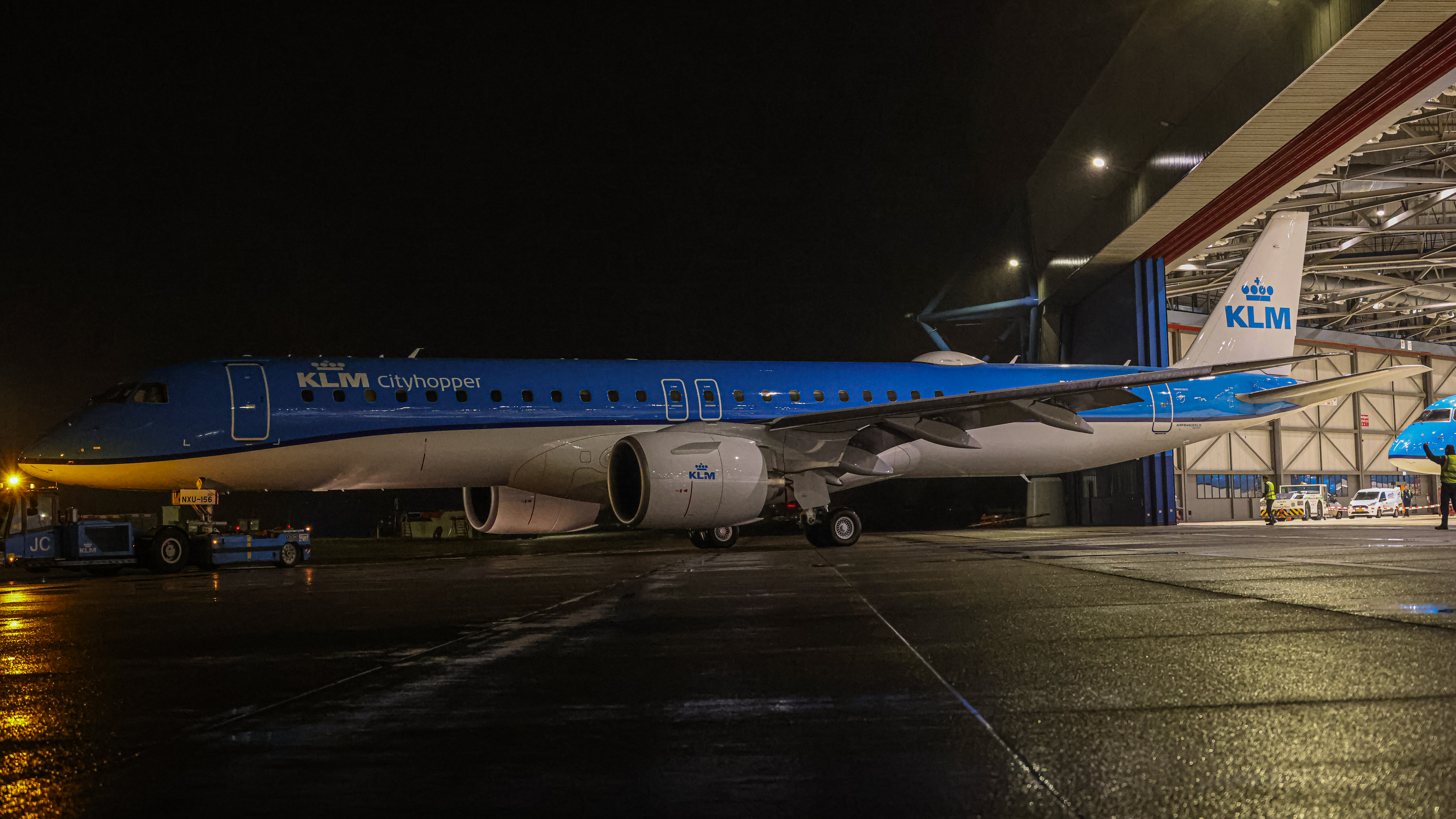 PH NXU KLM Cityhopper Embraer E195-E2