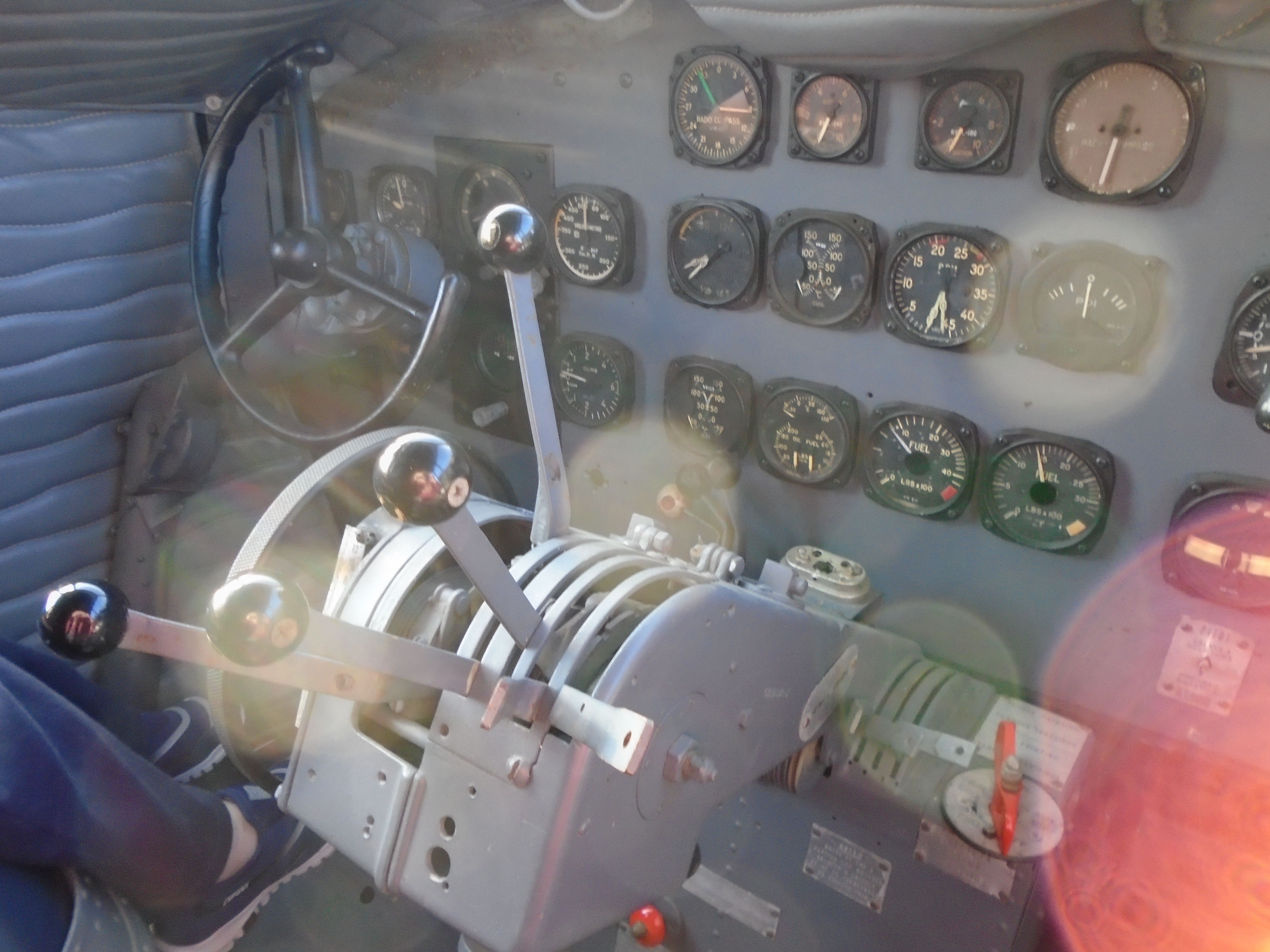 Douglas DC-3