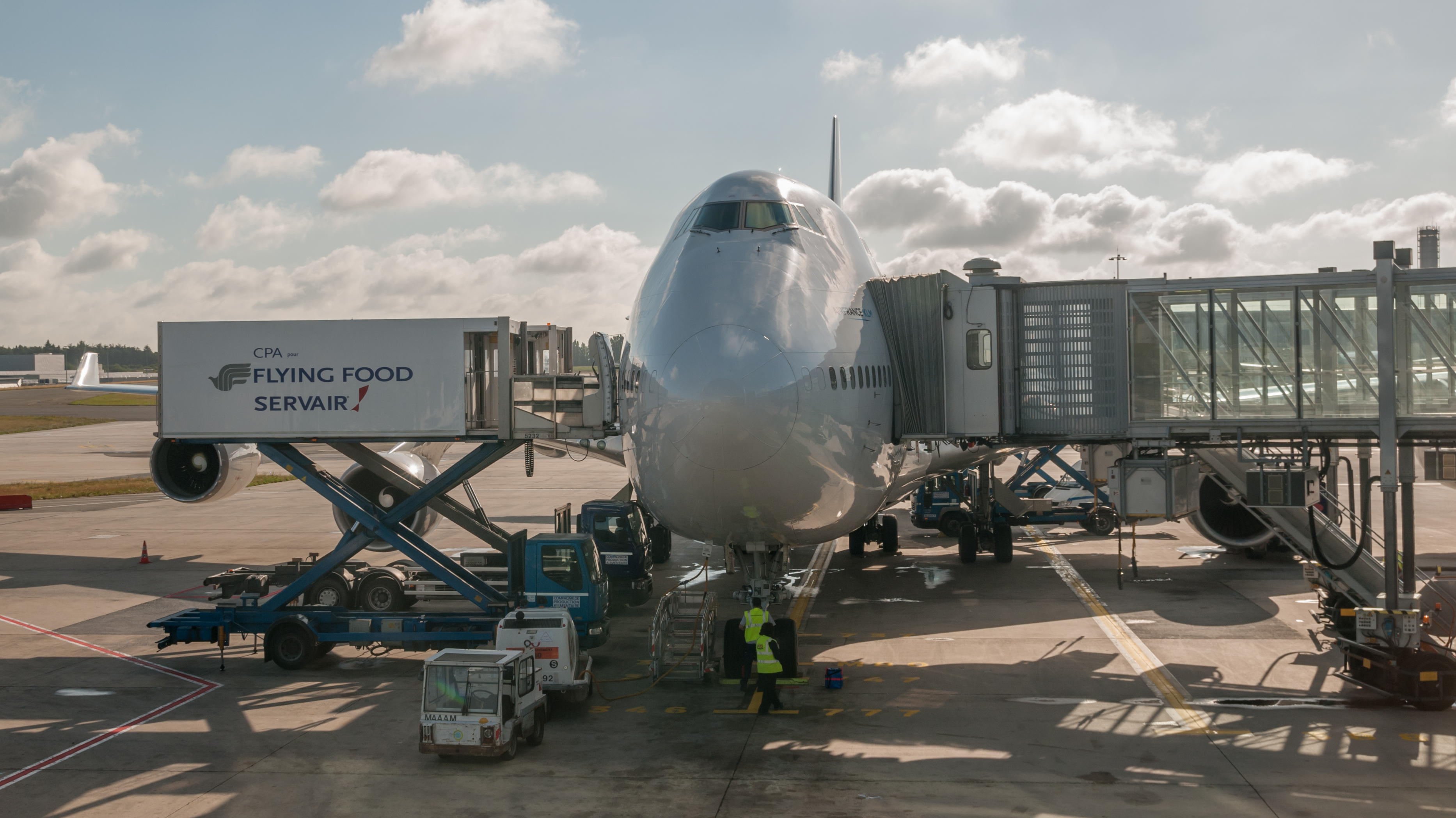 Paris Charles de Gaulle Airport Boeing 747