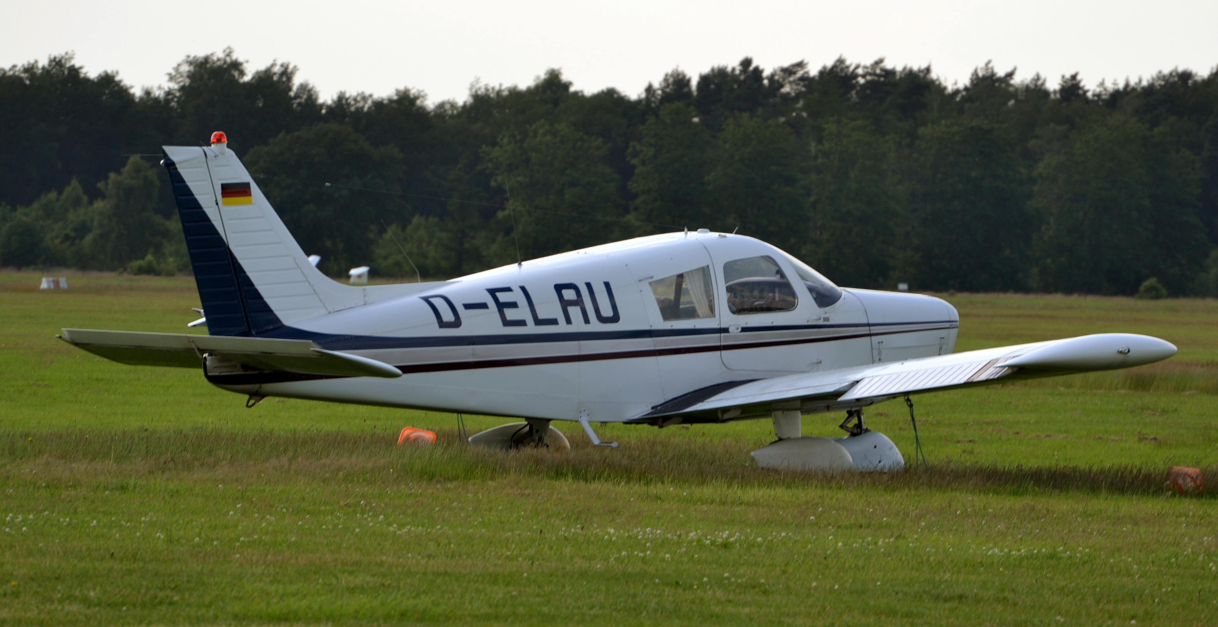 Piper PA-28-140 Cherokee Cruiser (D ELAU) 01