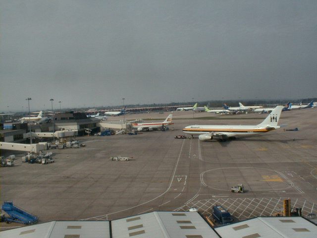 Plane Spotting - geograph org uk