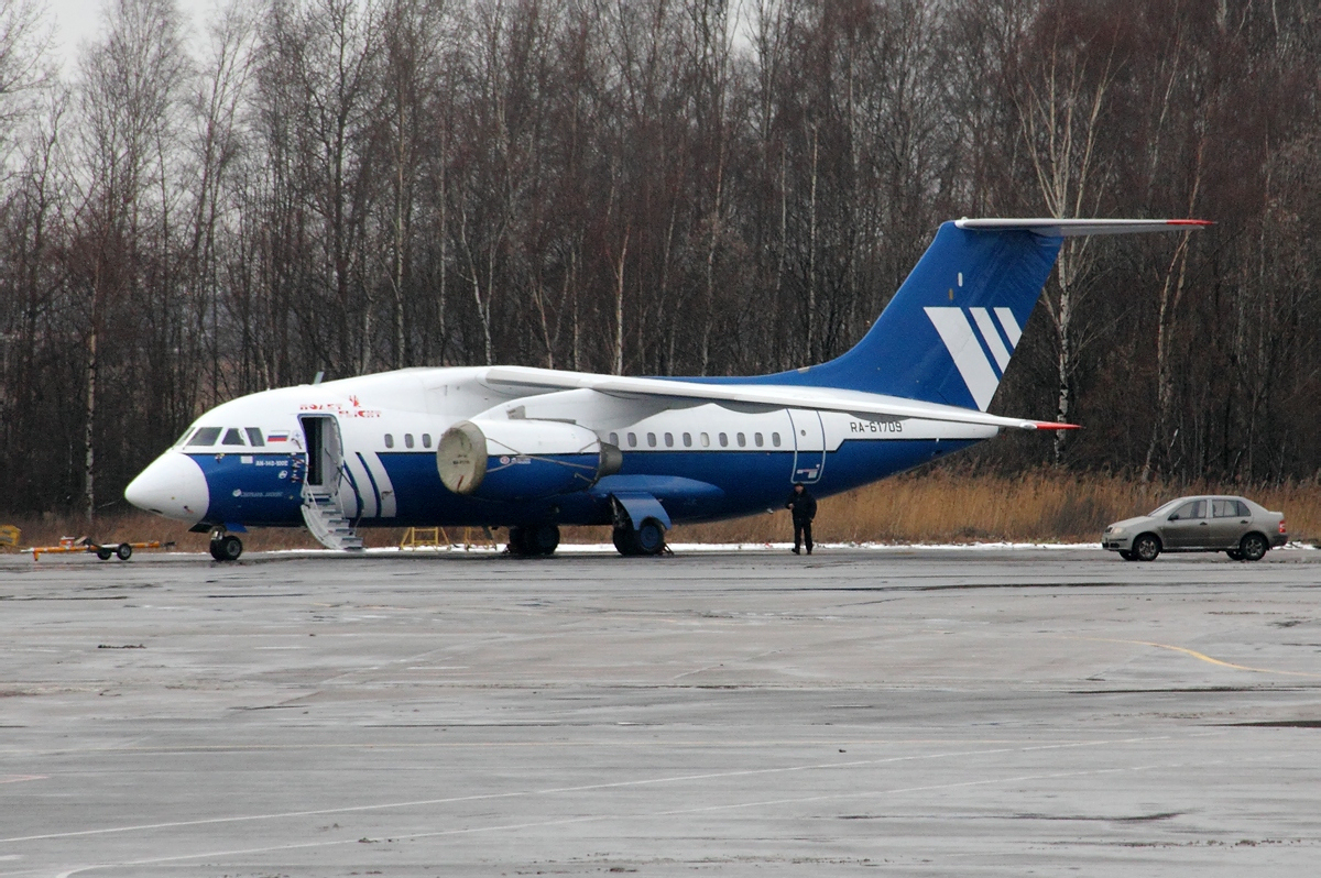 Polet Antonov An-148-100E Dvurekov 1