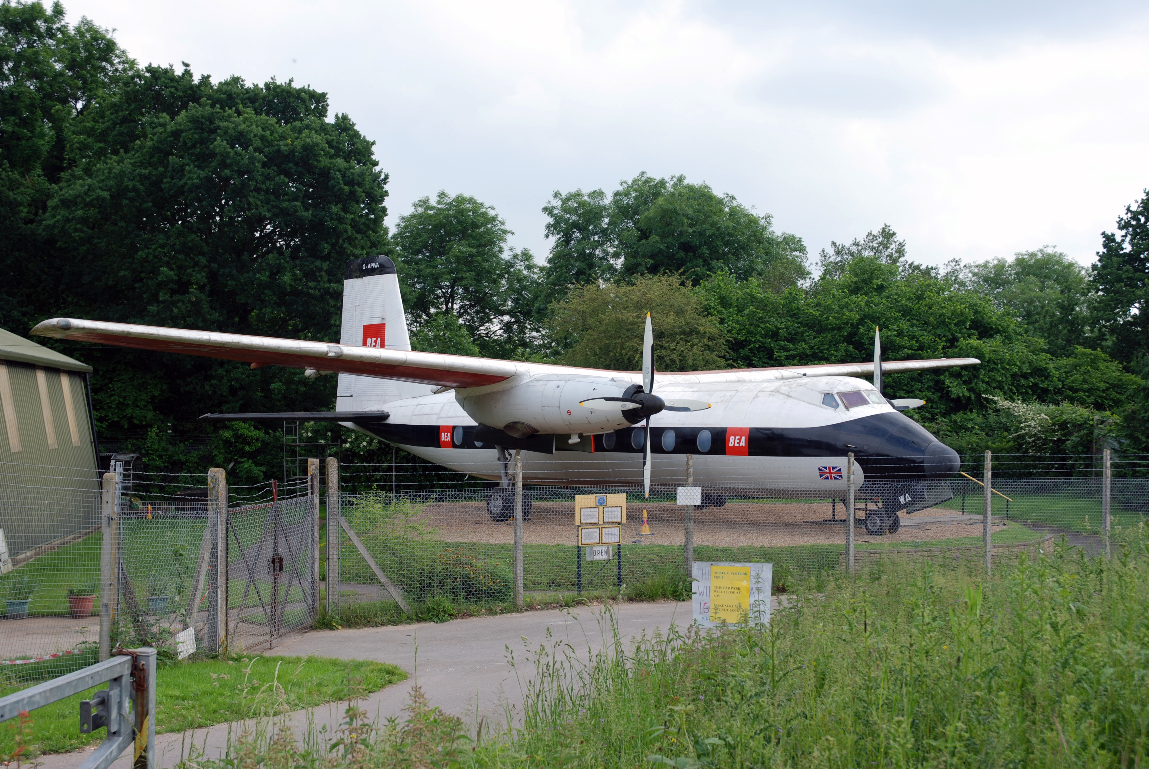 Handley Page Herald 100 (G APWA) conservado en el Museo de la Aviación de Berkshire