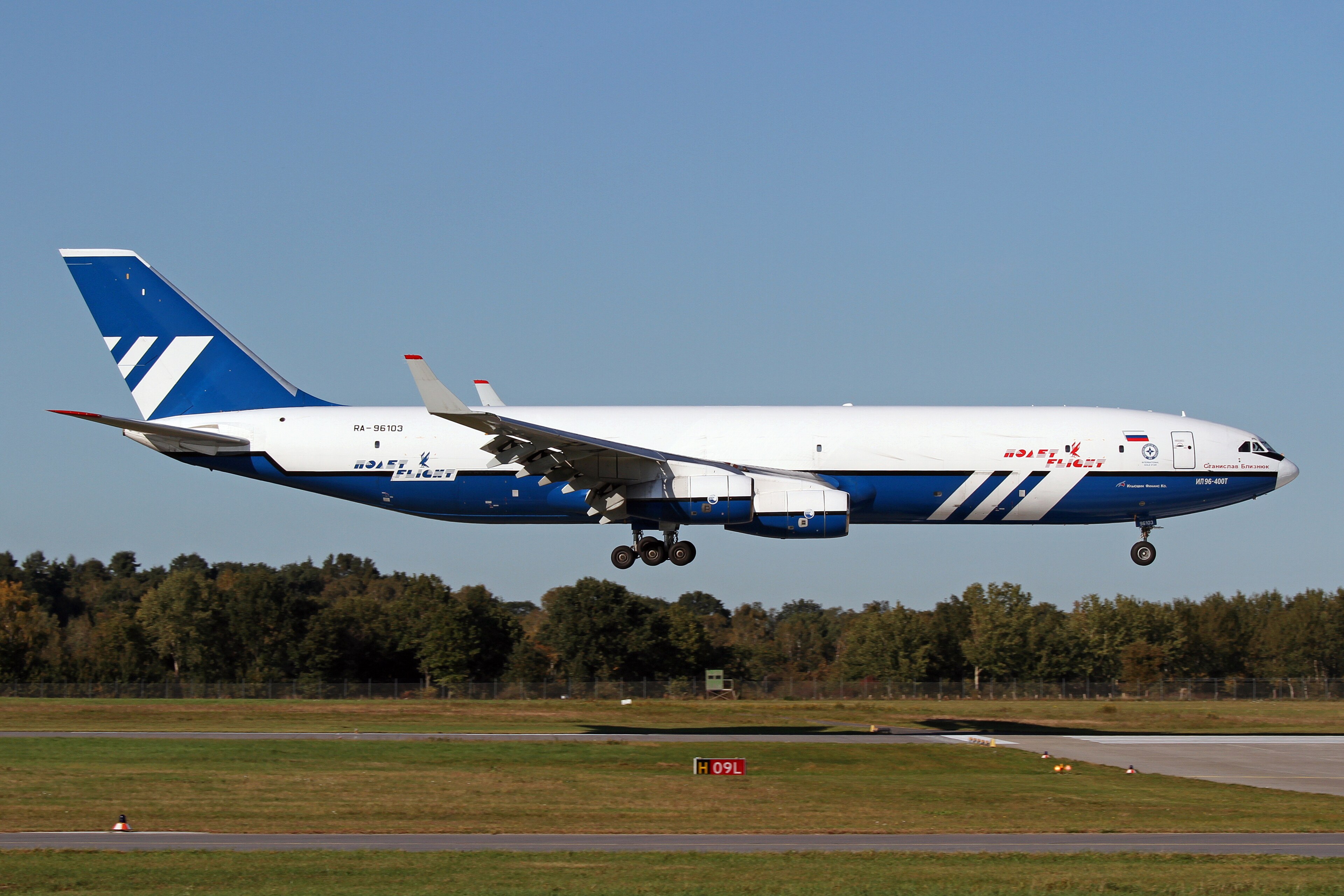 Ilyushin Il-96