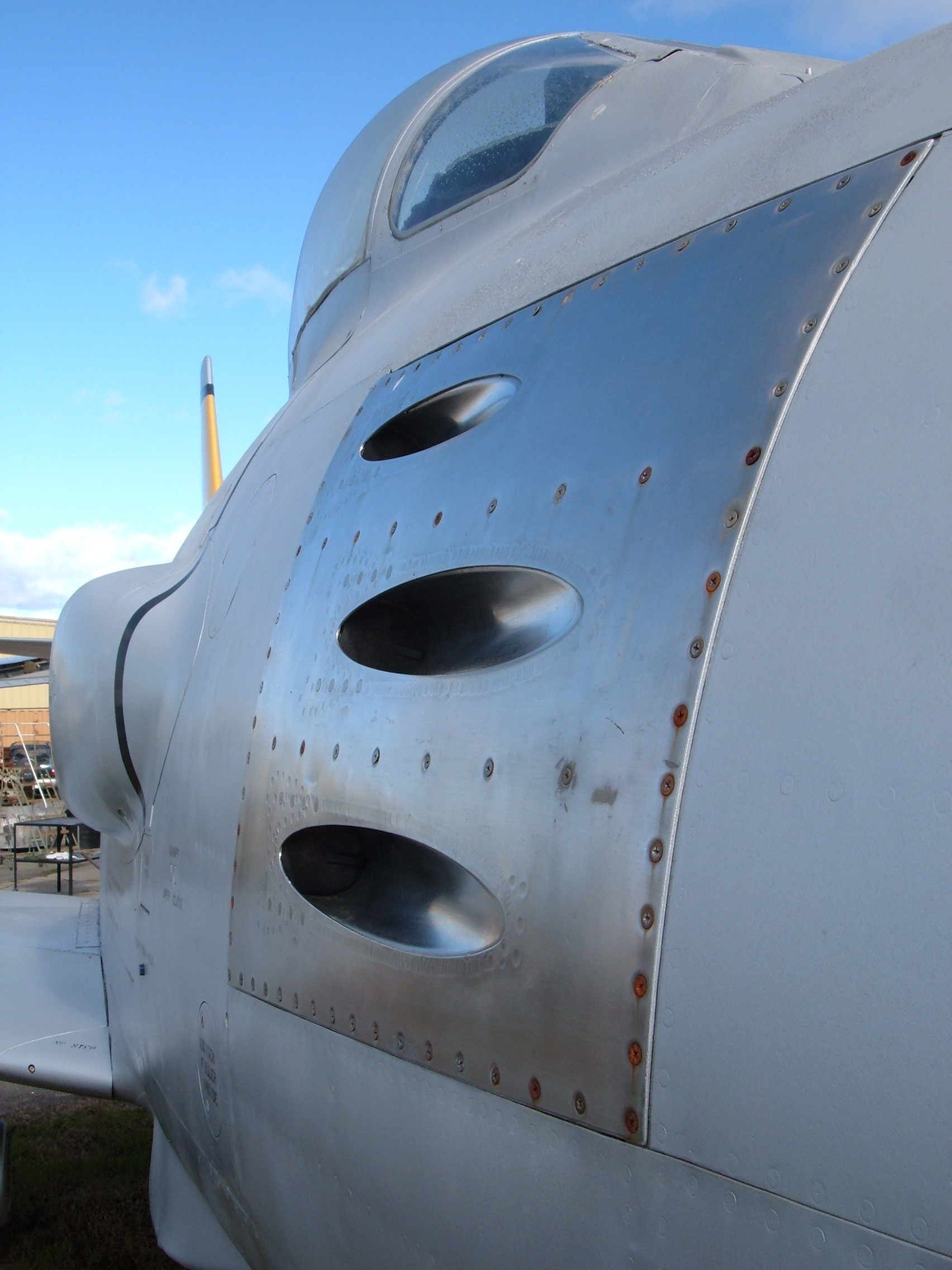 RF-86F Crusader starboard guns
