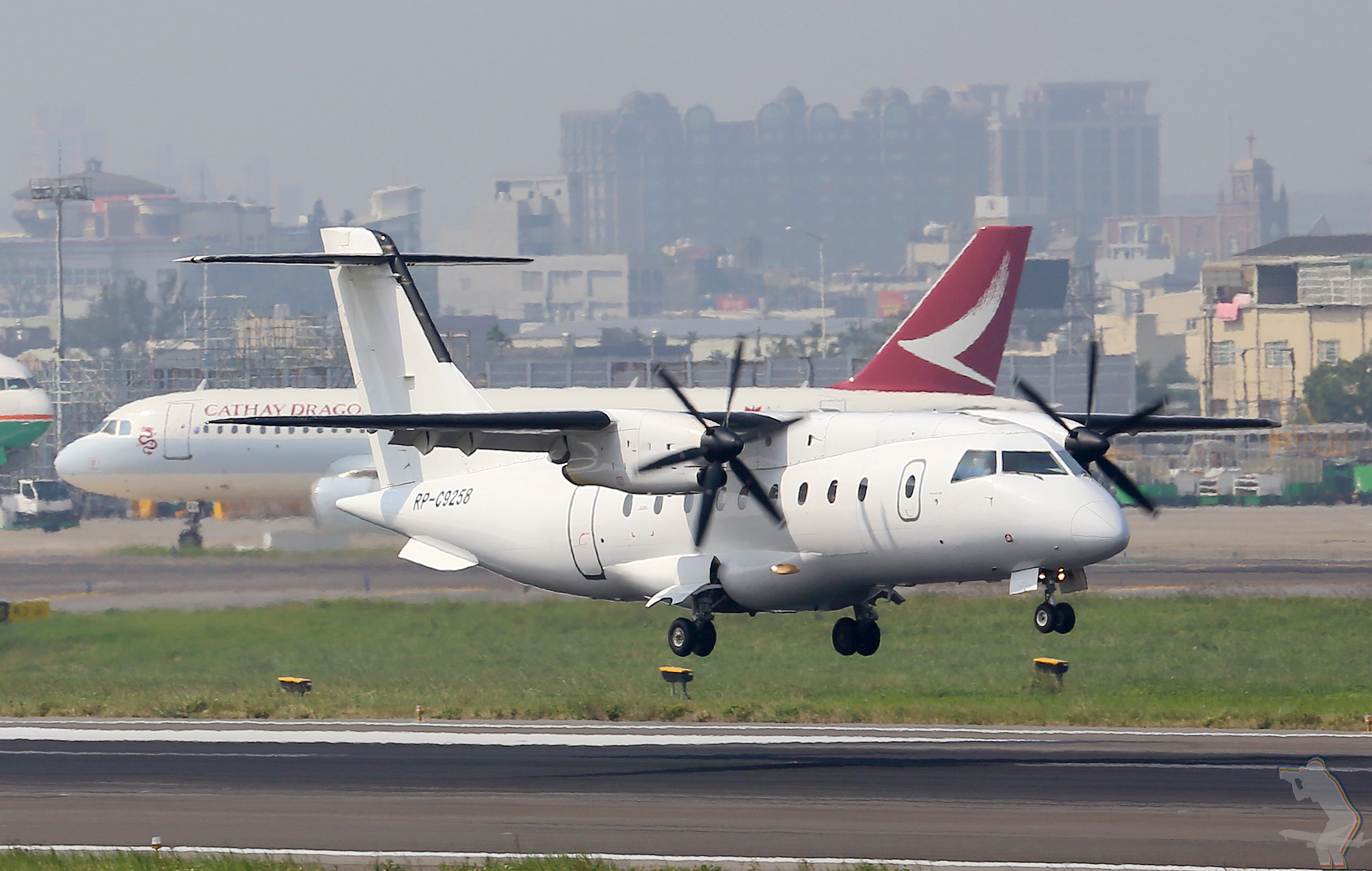 Dornier 328