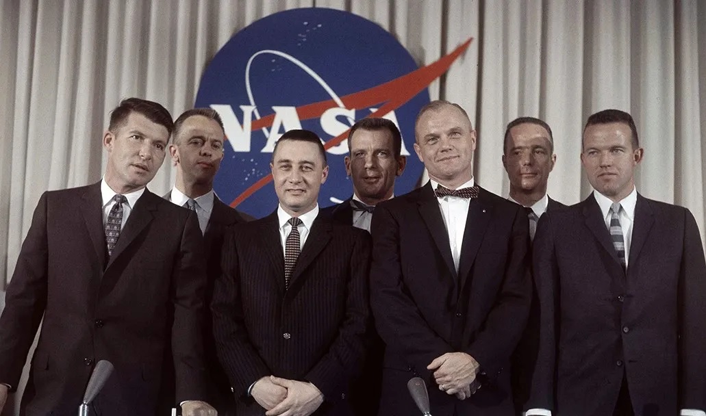 Retrato de grupo de los astronautas del Mercury