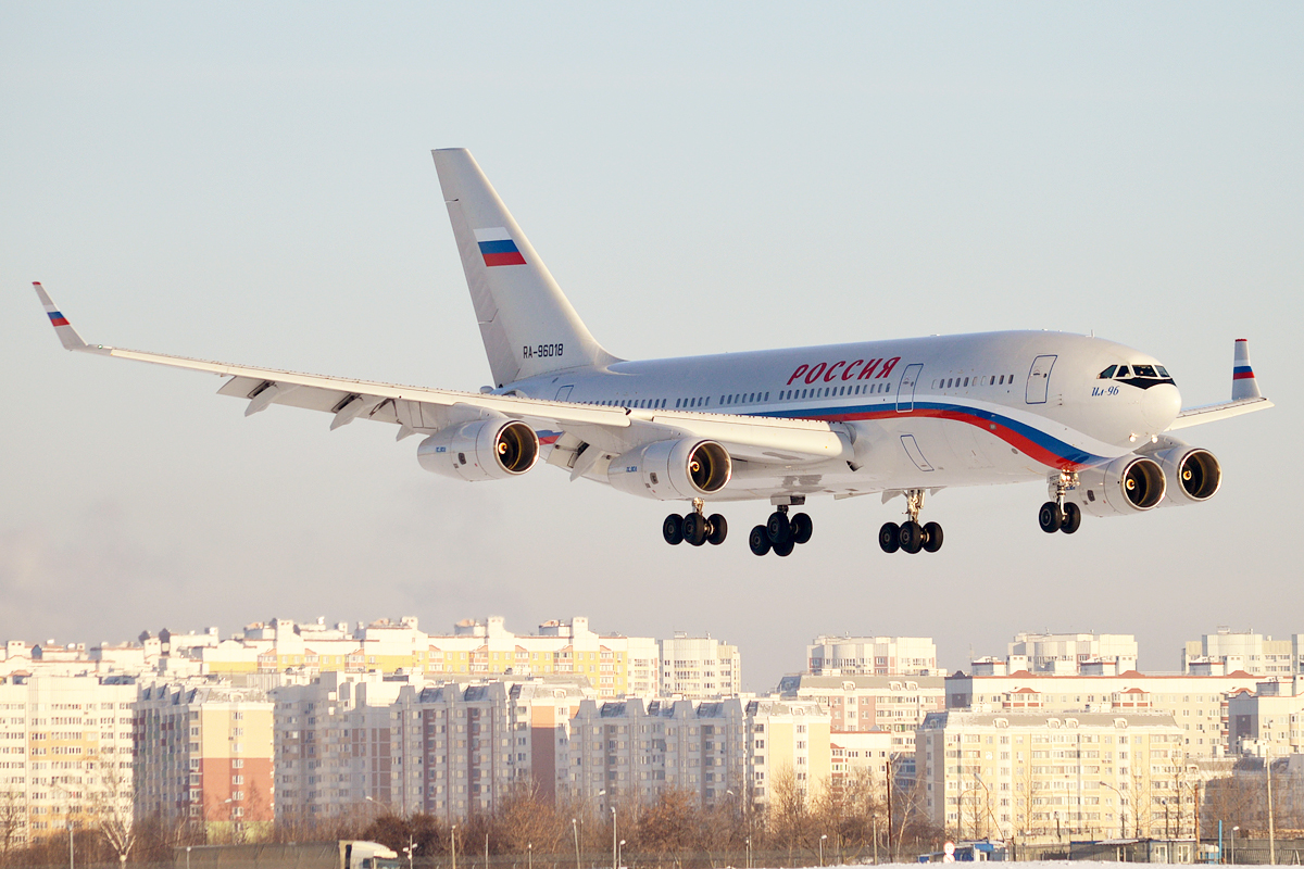 Rossiya - Special Flight Squadron, RA-96018, Ilyushin IL96-300PU