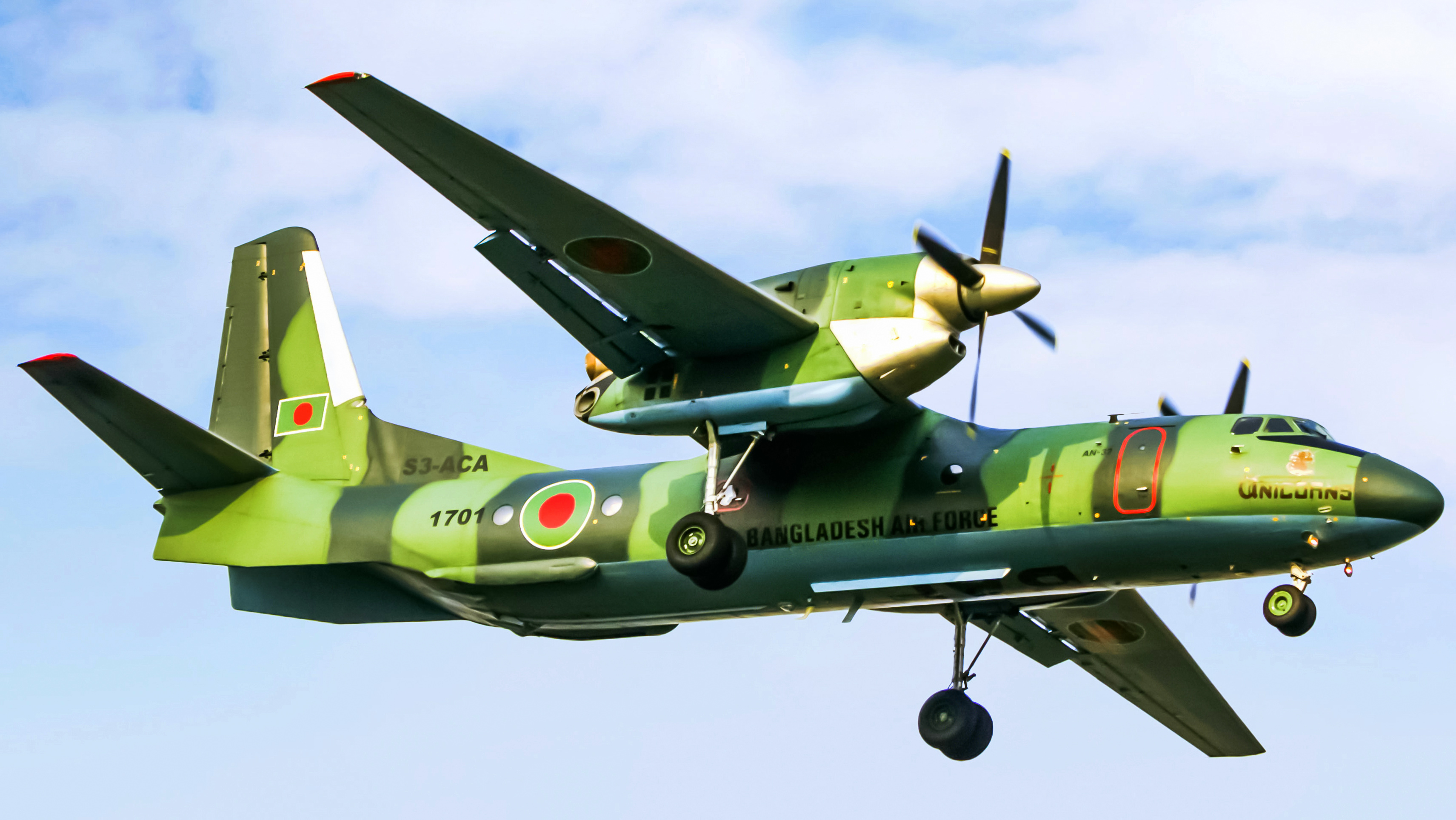 S3 ACA - Antonov An-32 - Bangladesh Air Force - VGHS