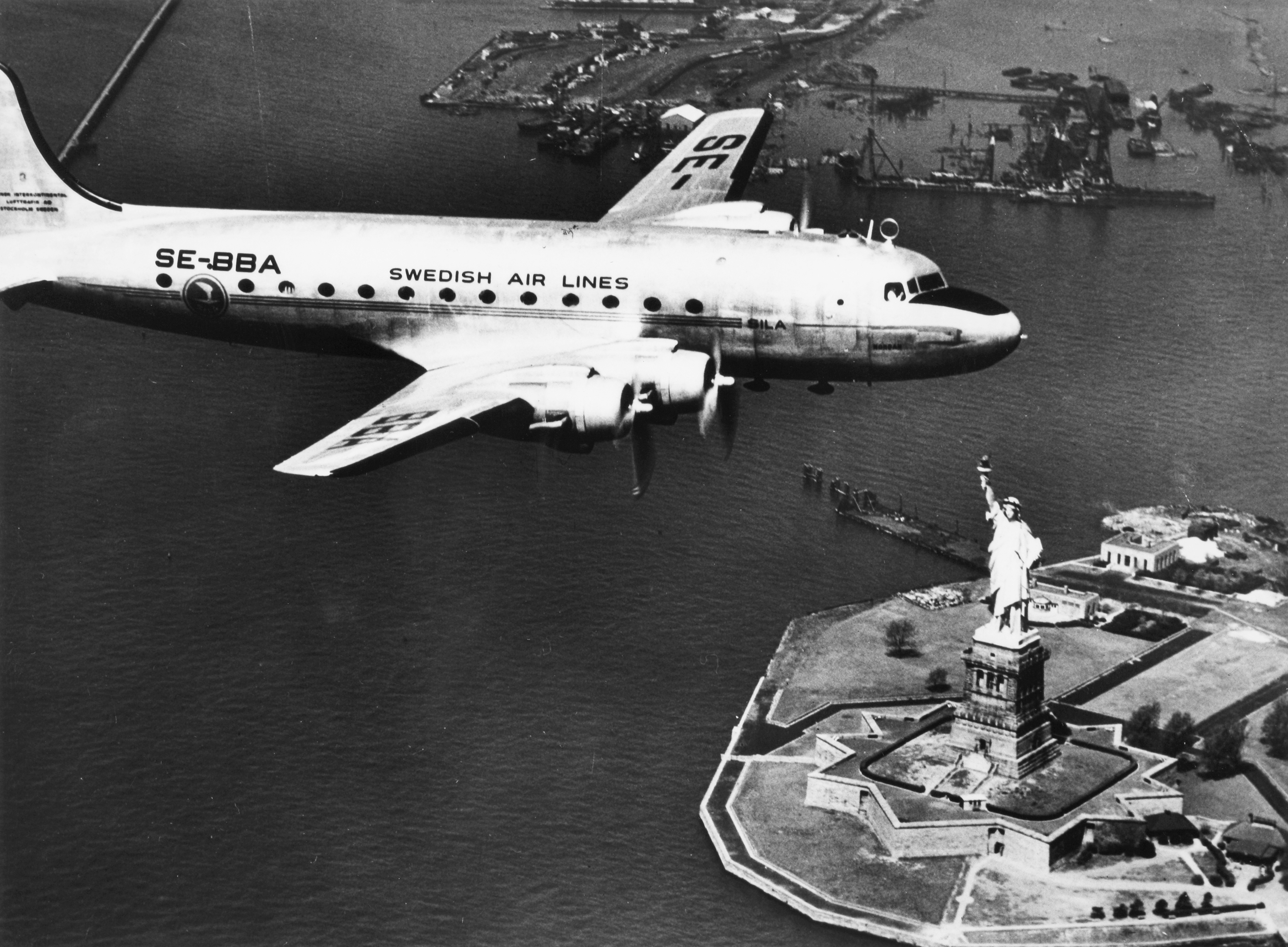 Douglas DC-4