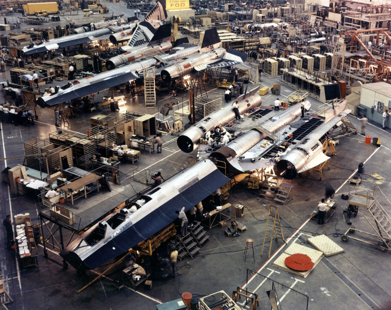 Le SR-71 dans l'usine de montage de Skunk Works