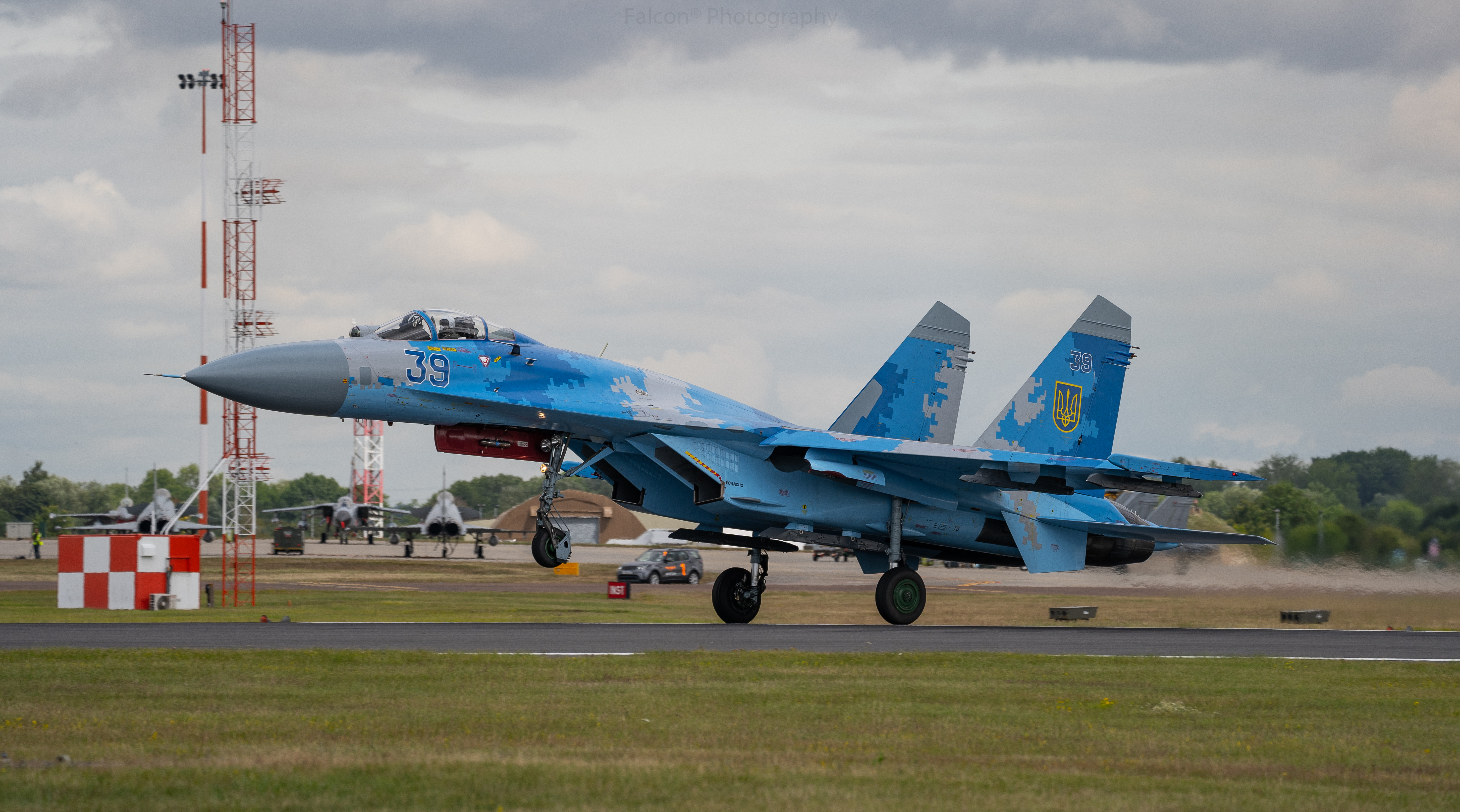 Sukhoi Su-27