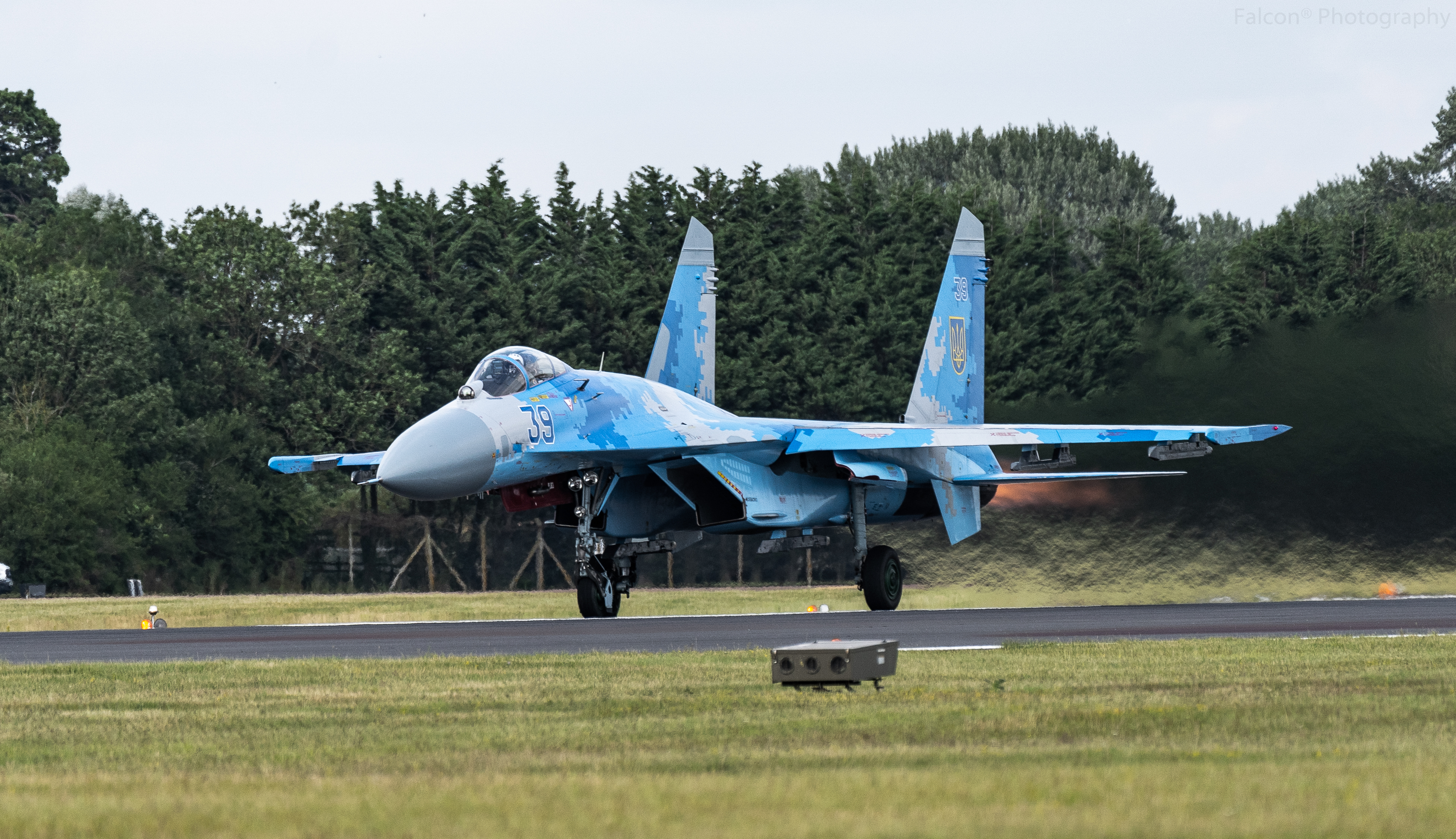 Sukhoi Su-27