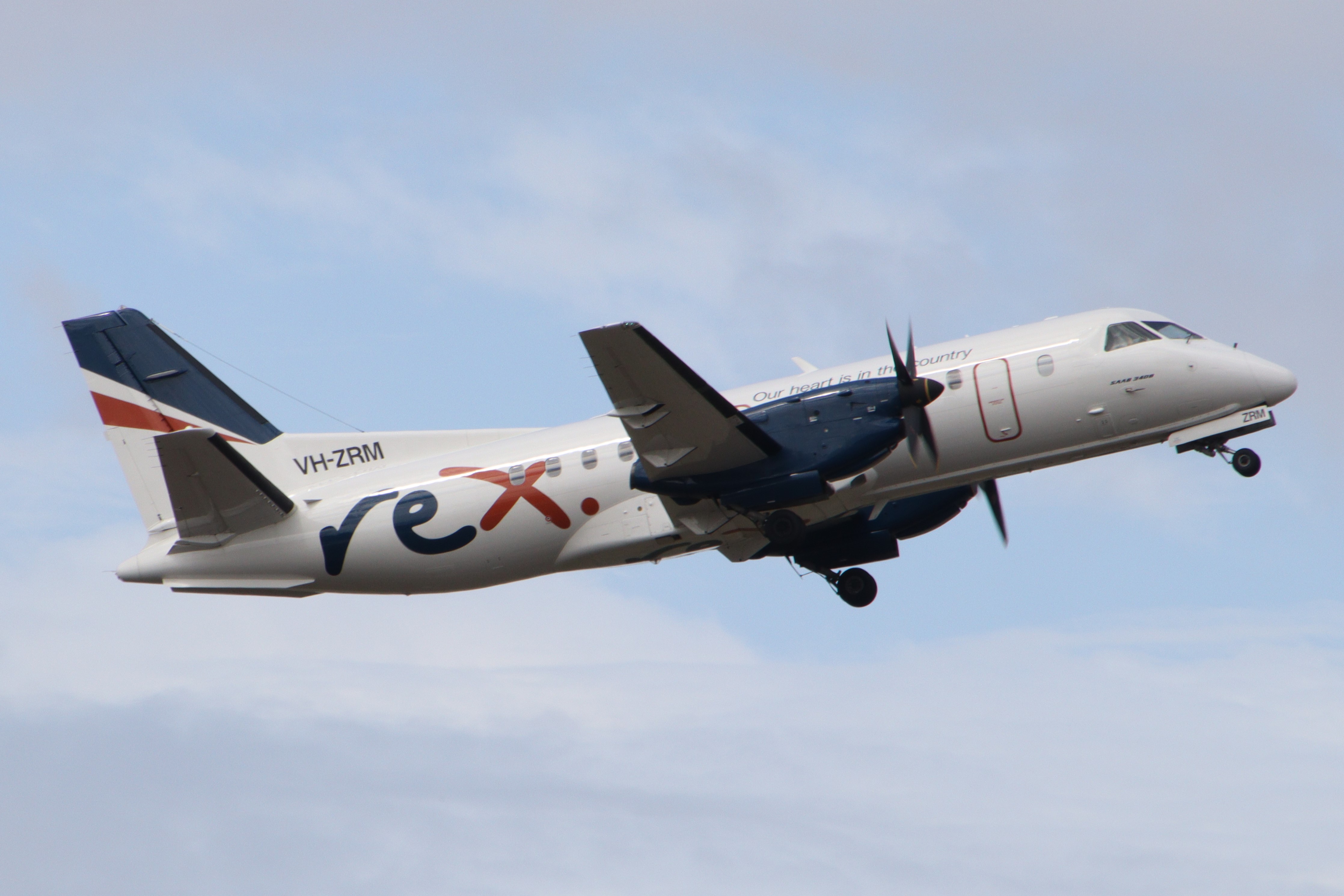 Saab 340 - VH ZRM at Wellcamp Airport