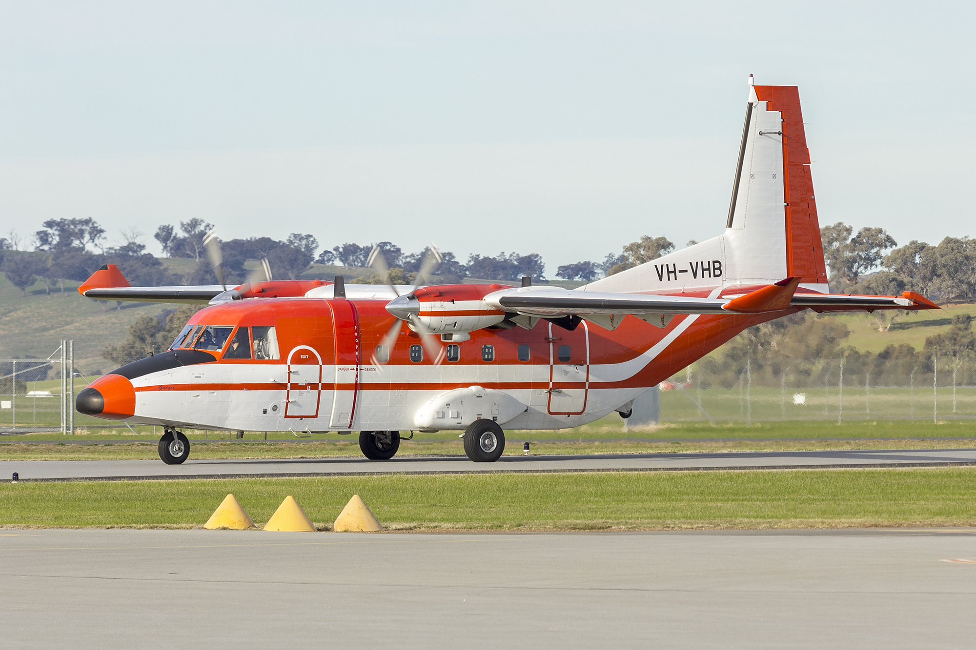 Skytraders CASA C-212-400 VH-VHB en el aeropuerto de Wagga Wagga