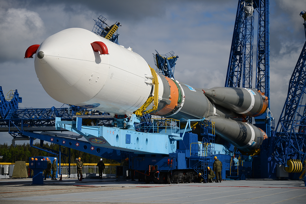 Soyuz-2.1b climbing from the Plesetsk pad
