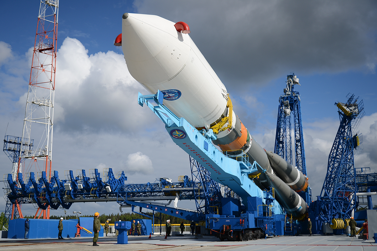 Soyuz-2.1b in the ascent phase over Plesetsk