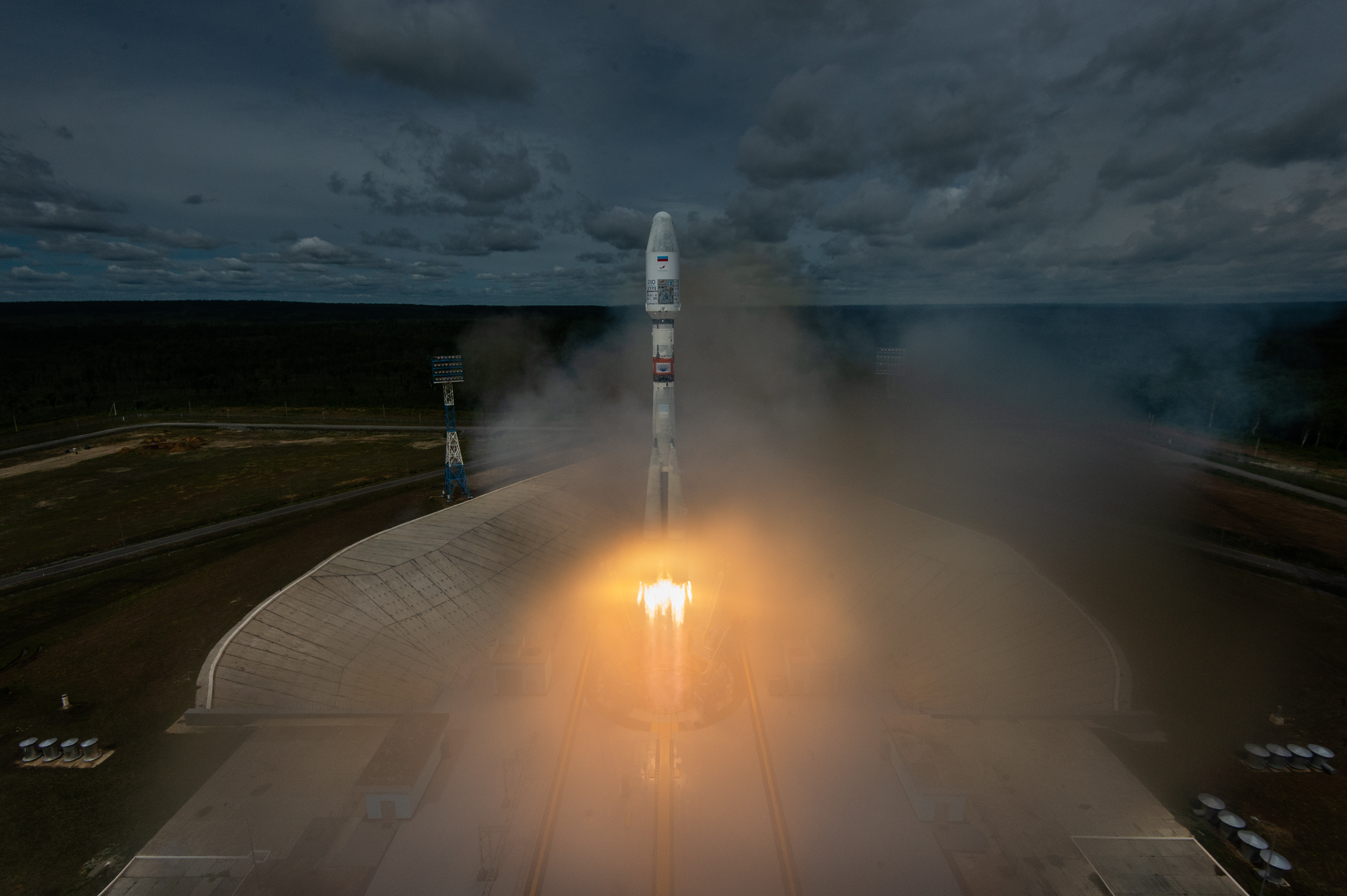 Soyuz-2.1b launches the Meteor-M 2-2 satellite from Vostochny