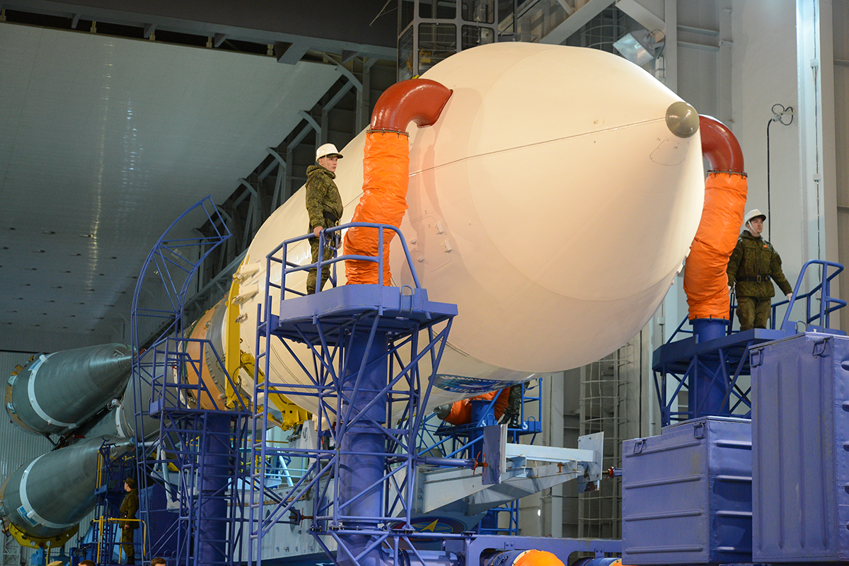 Soyuz-2.1b sulla rampa di Plesetsk prima del lancio