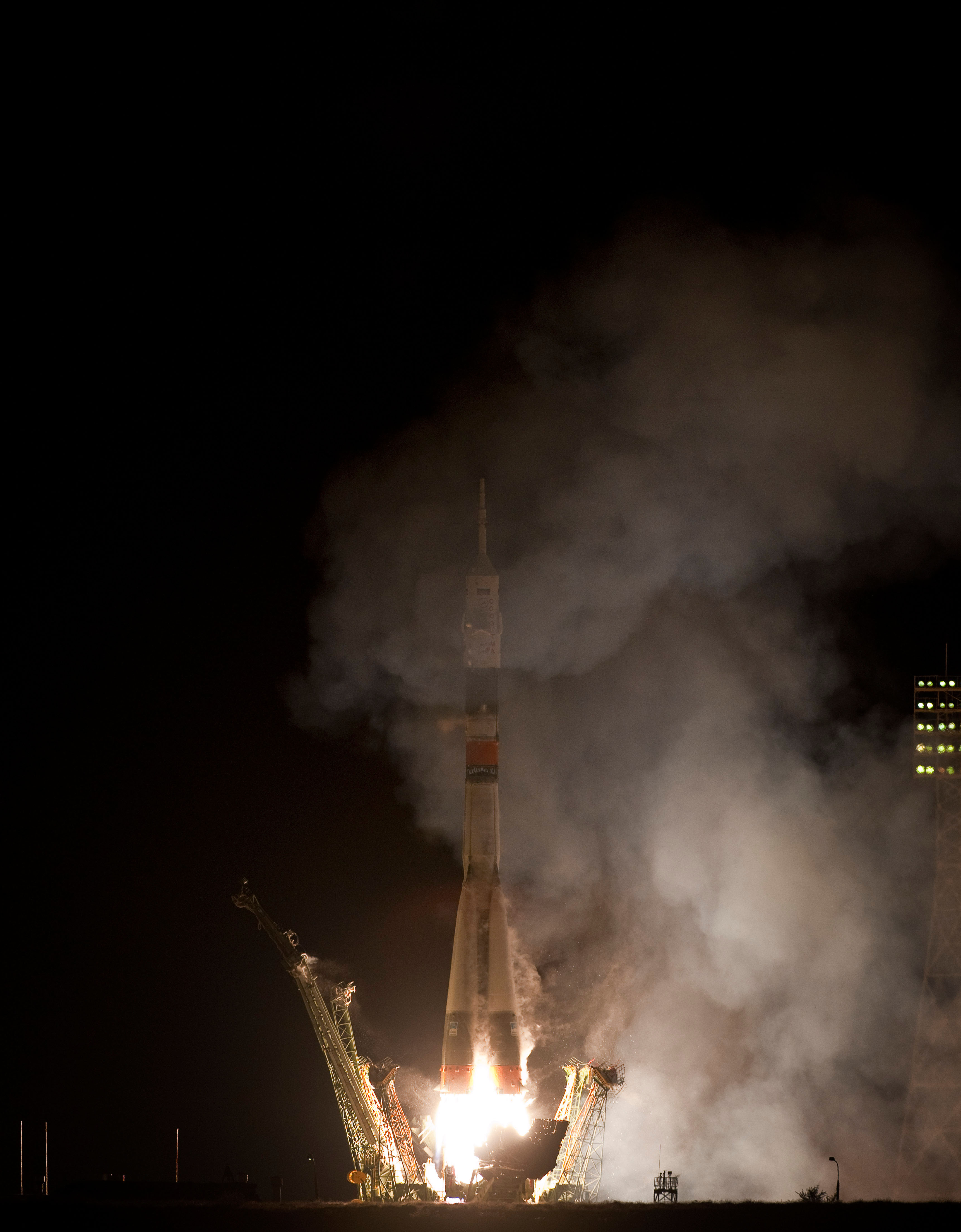 Lancio della Soyuz TMA-01M