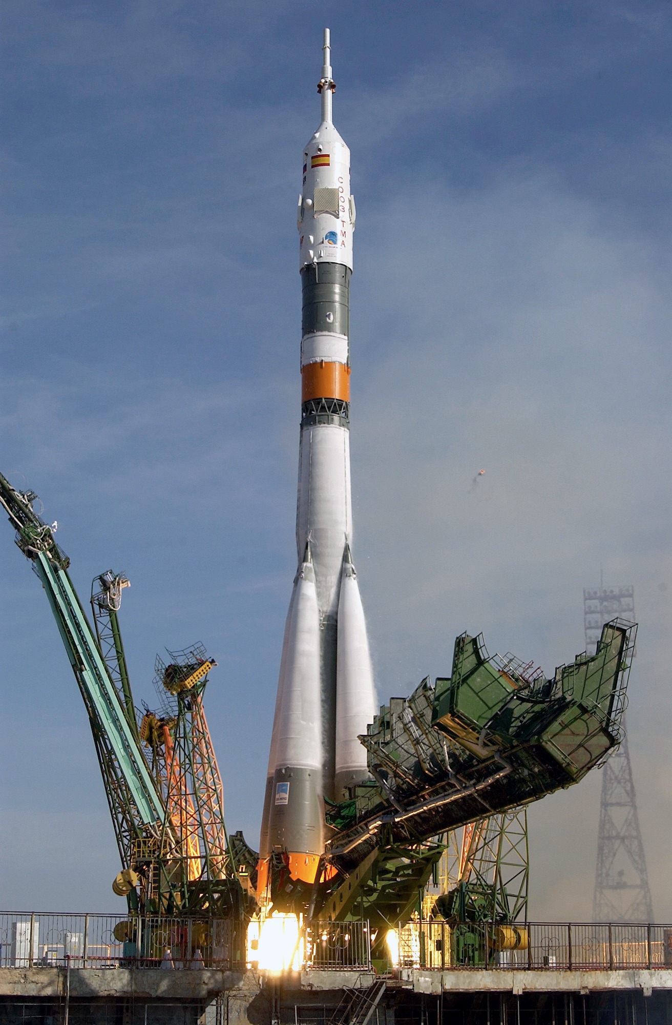 Lanzamiento del Soyuz TMA-3