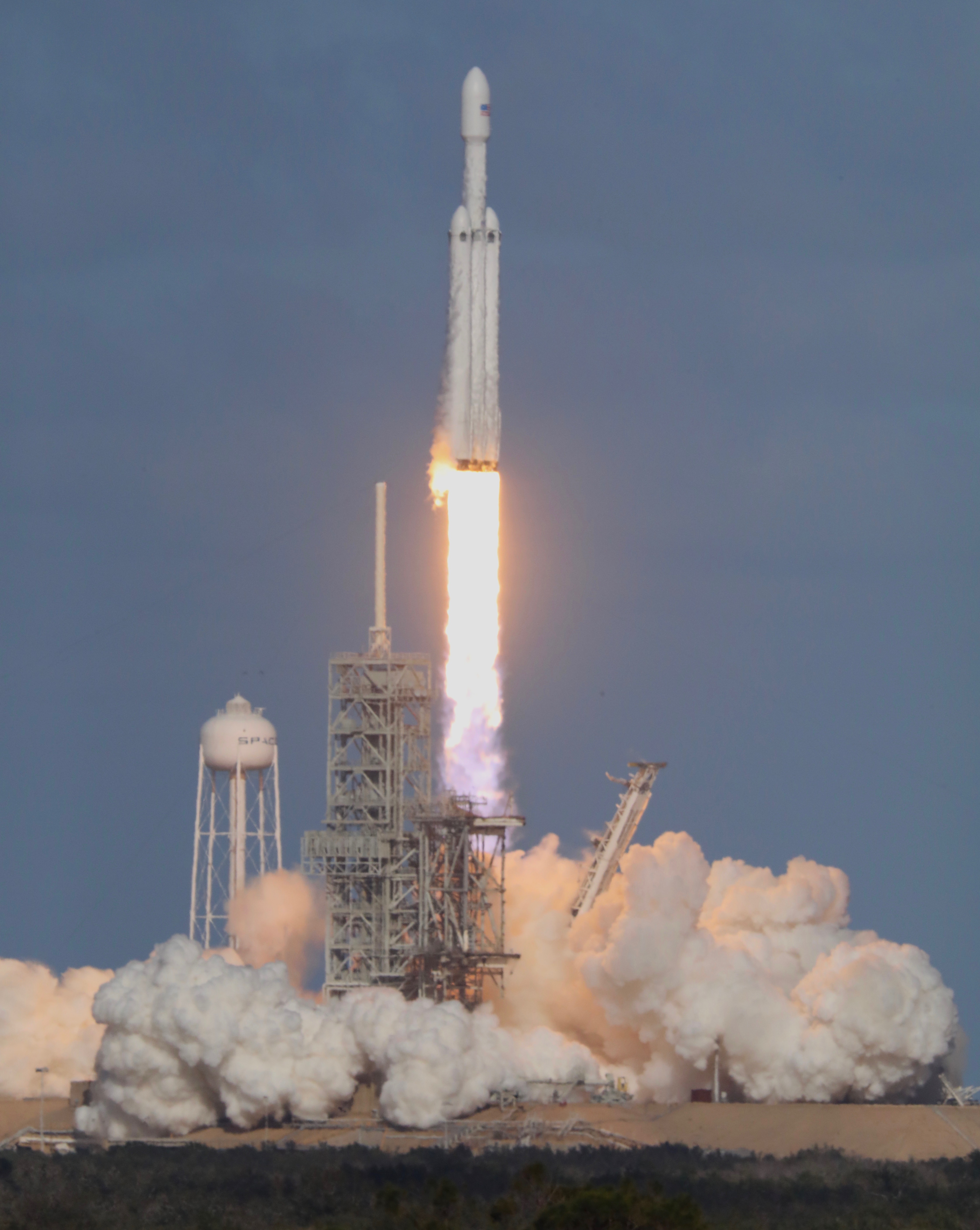 Décollage de Space X Falcon Heavy (2 sur 7)