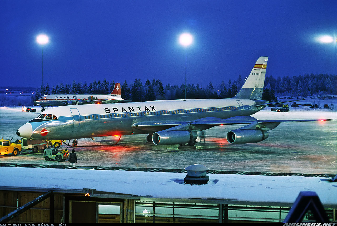 Spantax Convair 990A (30A-5) EC BJD (2)