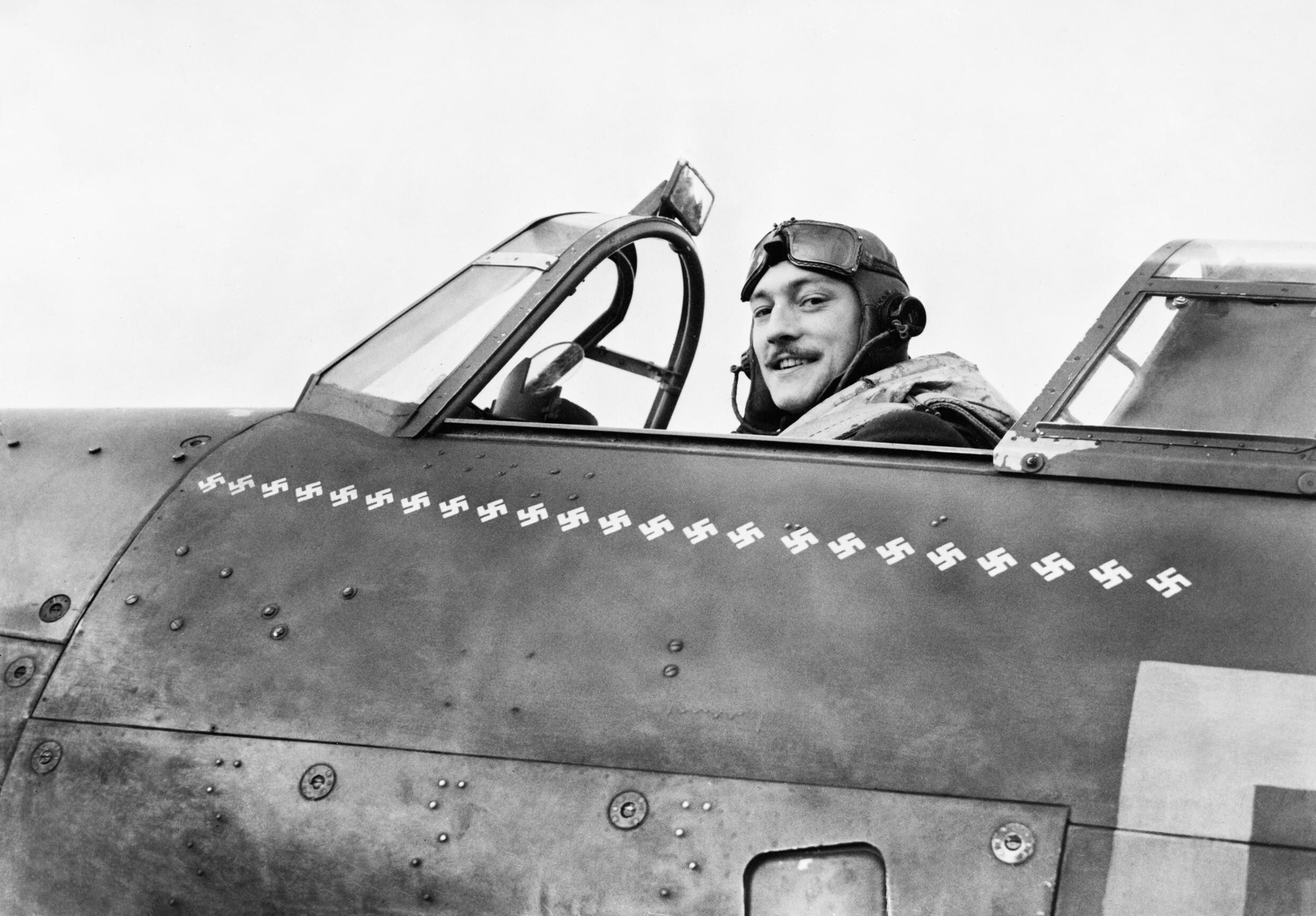 Squadron Leader Robert Stanford Tuck, commanding No. 257 Squadron, in the cockpit of his Hawker Hurricane at Martelsham Heath, November 1940. CH1680