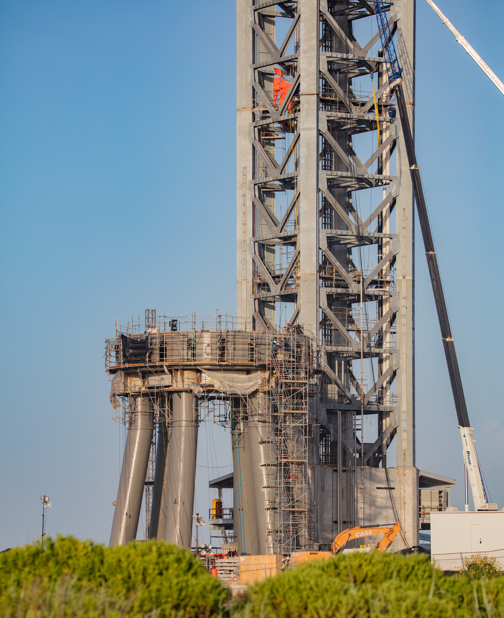 Starbase Orbital Launch Mount construction, August 2021