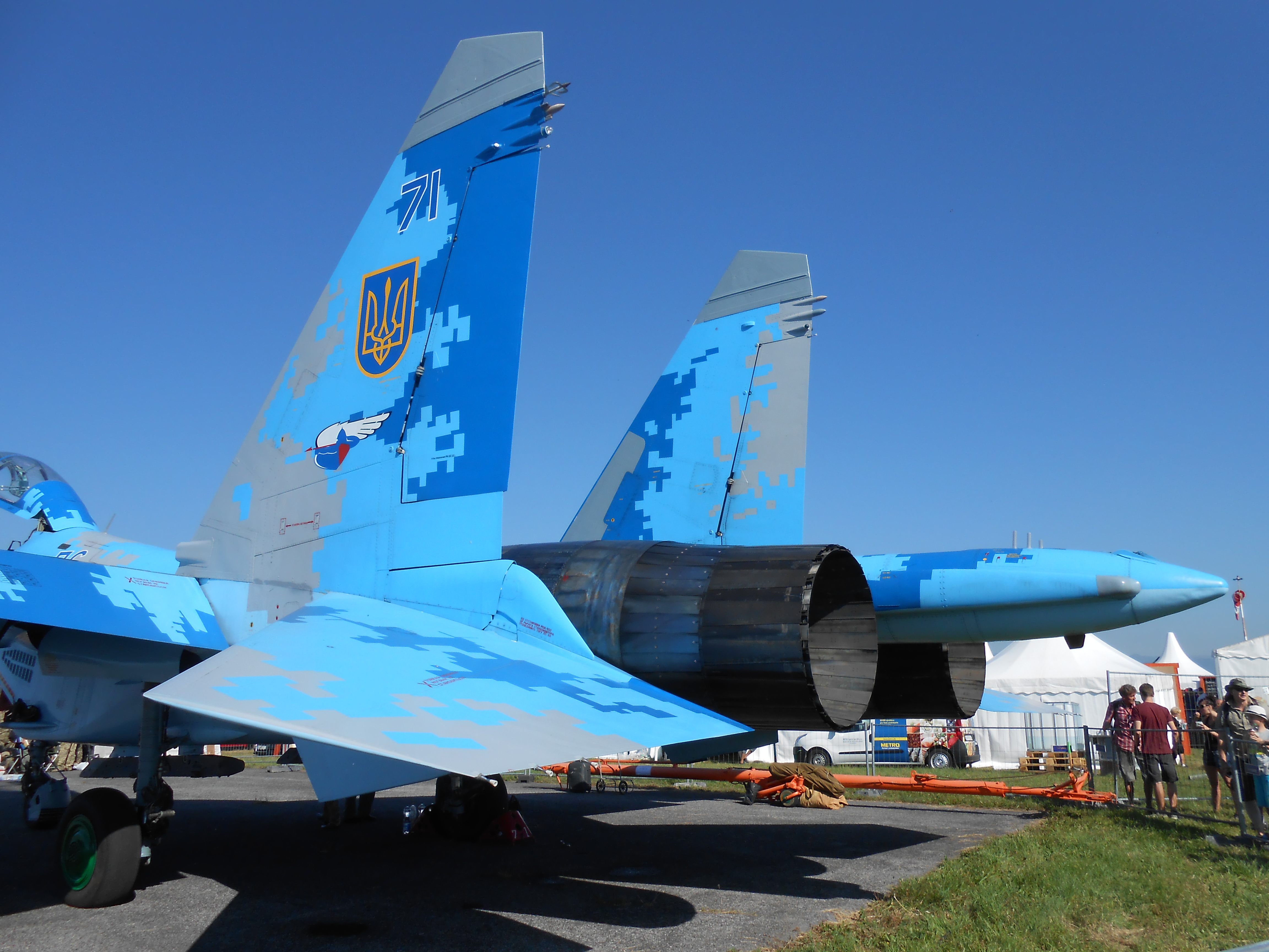 Sukhoi Su-27