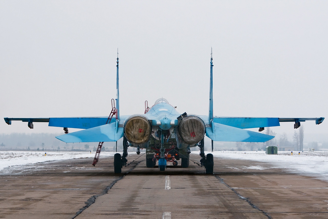 Sukhoi Su-27