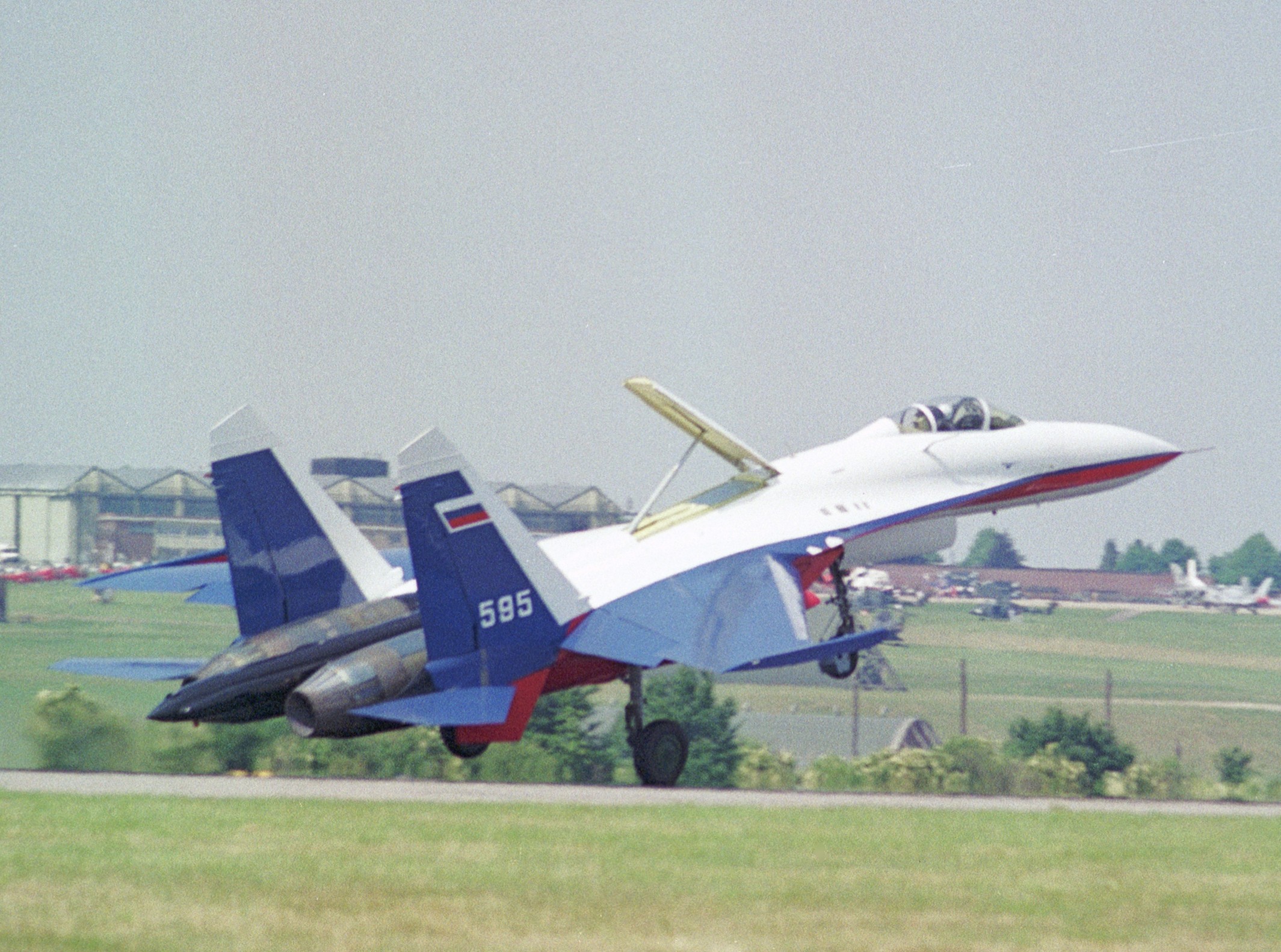 Sukhoi Su-27 — Air Tattoo International, RAF Boscombe Down - Su-27