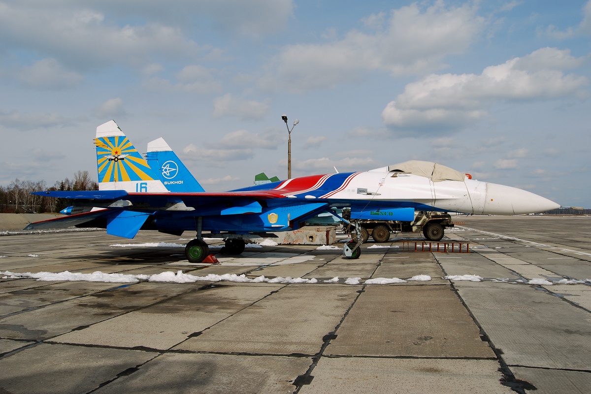 Sukhoi Su-27
