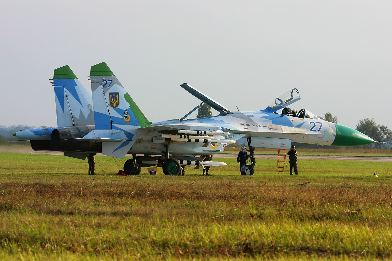 Sukhoi Su-27