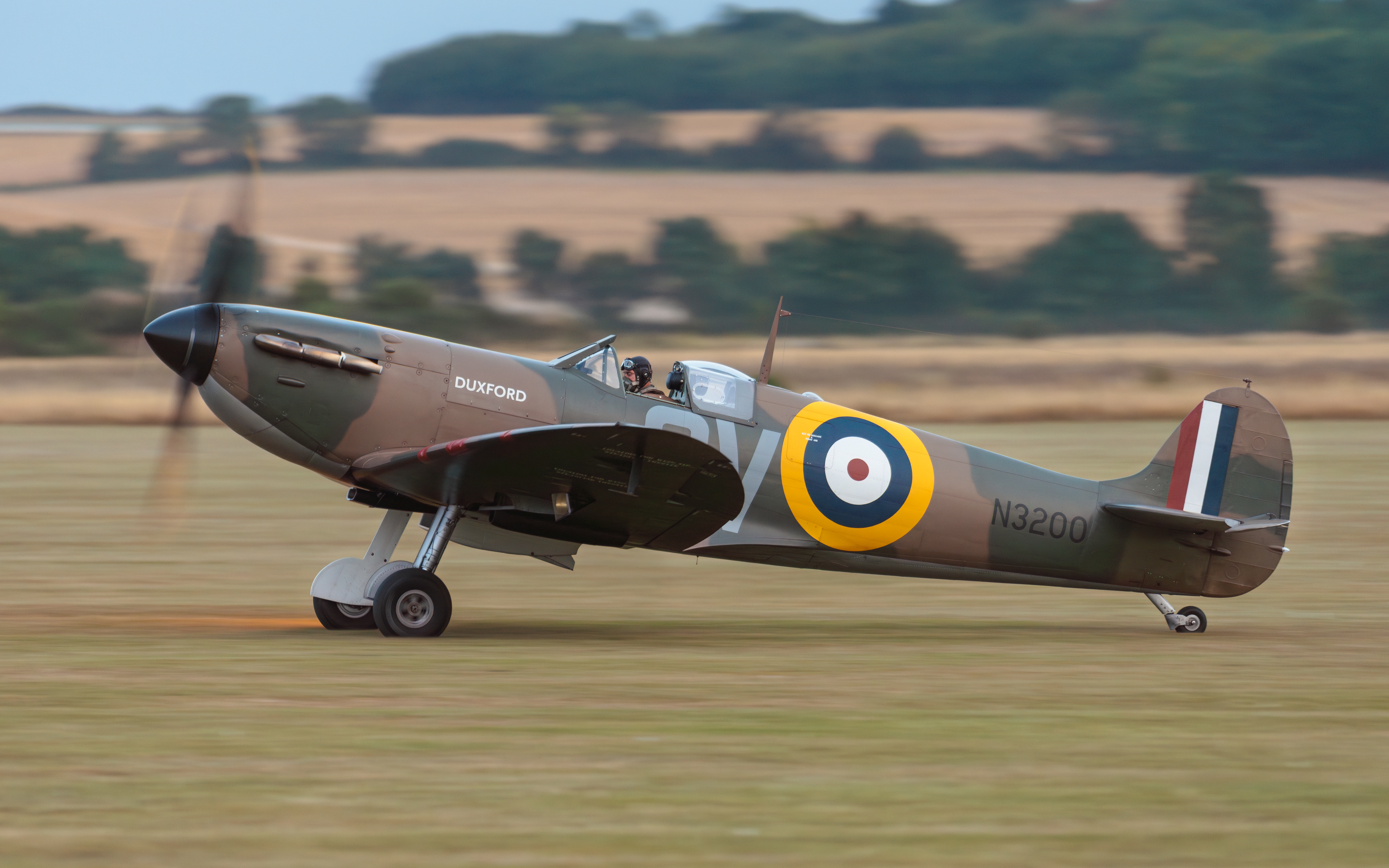 Supermarine Spitfire Ia N3200 Duxford Flying Evening 2024 01