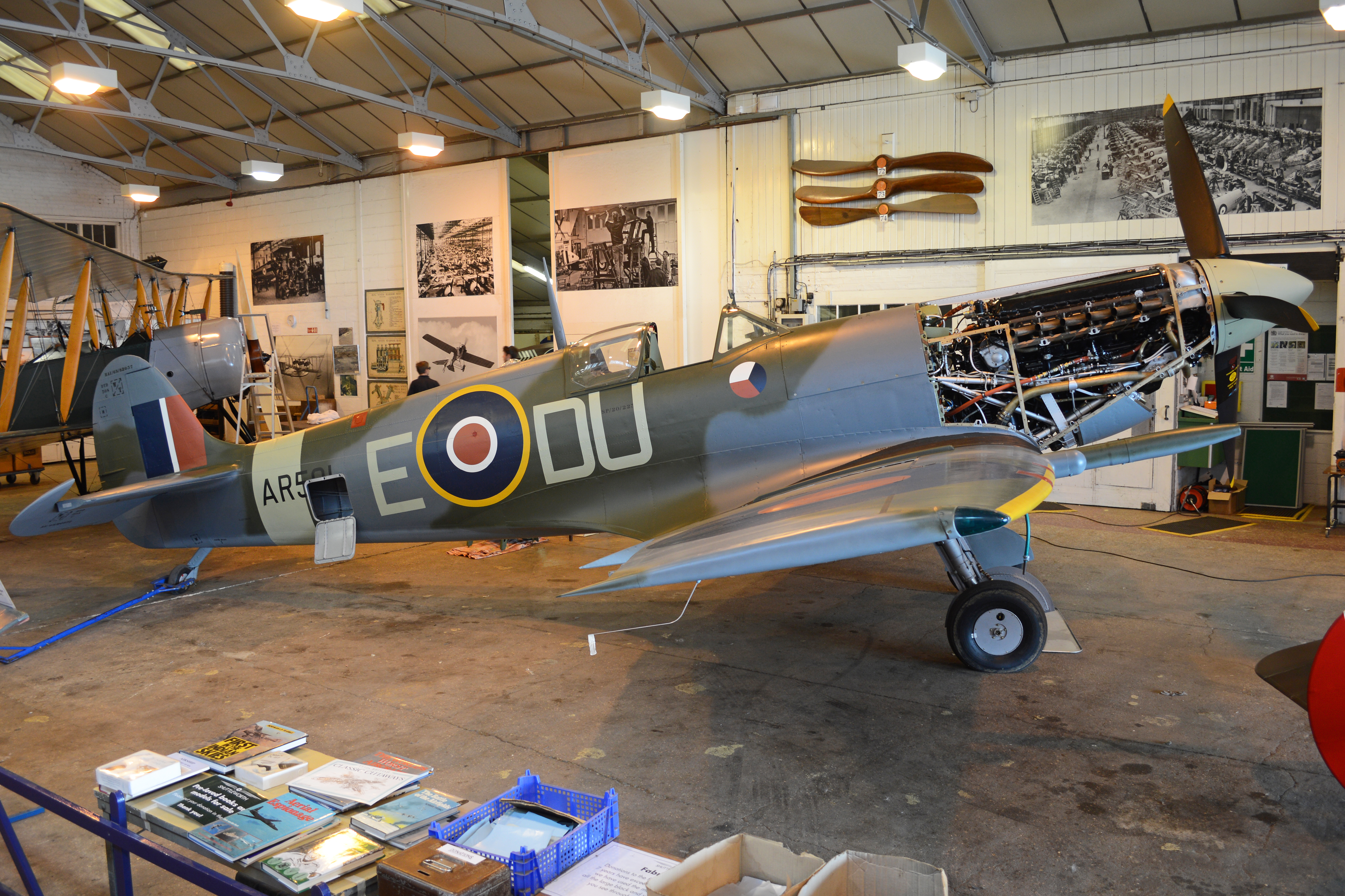 Supermarine Spitfire LF Vc, immagine d'archivio, immatricolazione G AWII ('AR501')
