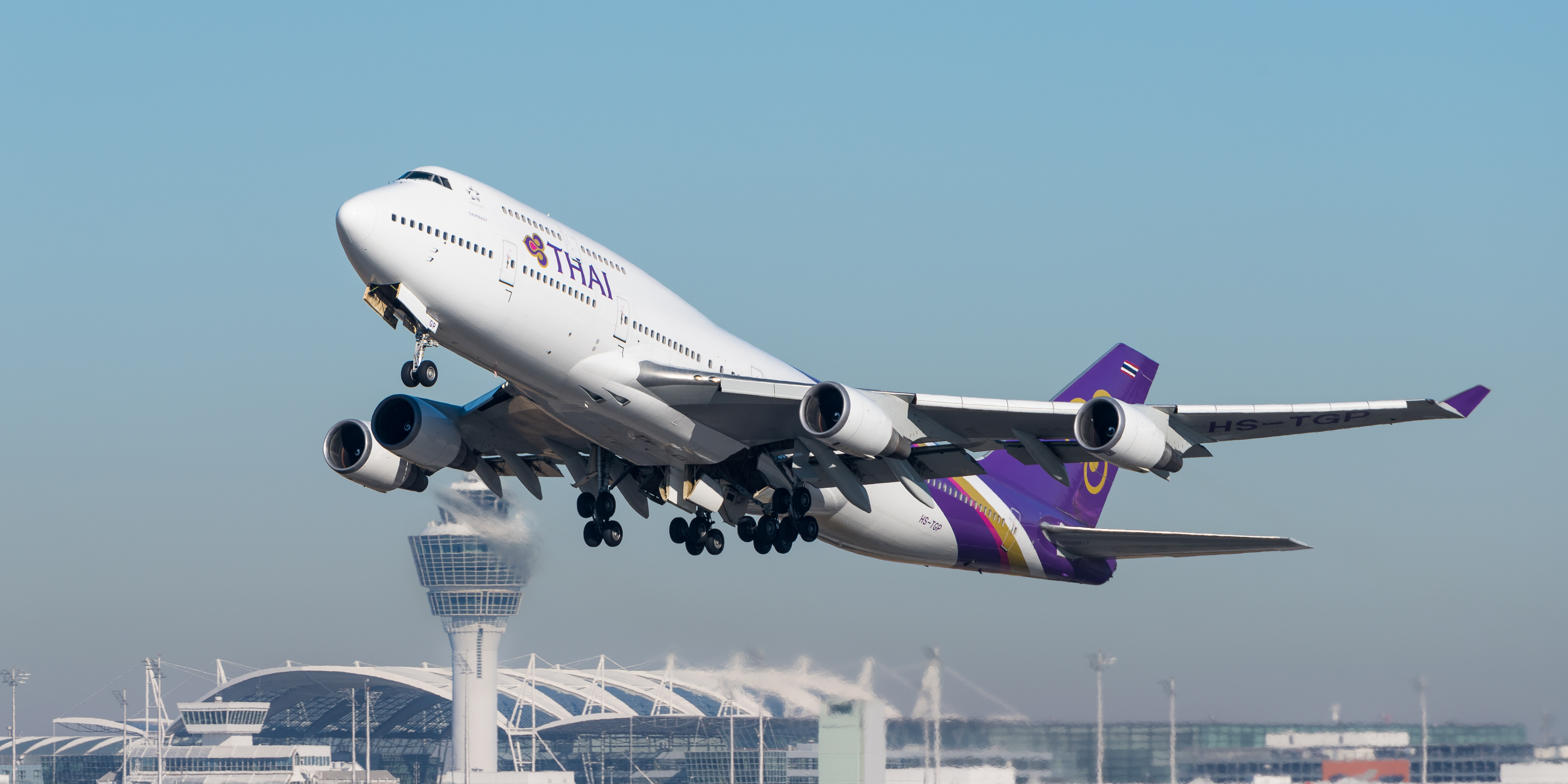 Thai Airways International Boeing 747-4D7 HS-TGP MUC 2015 03