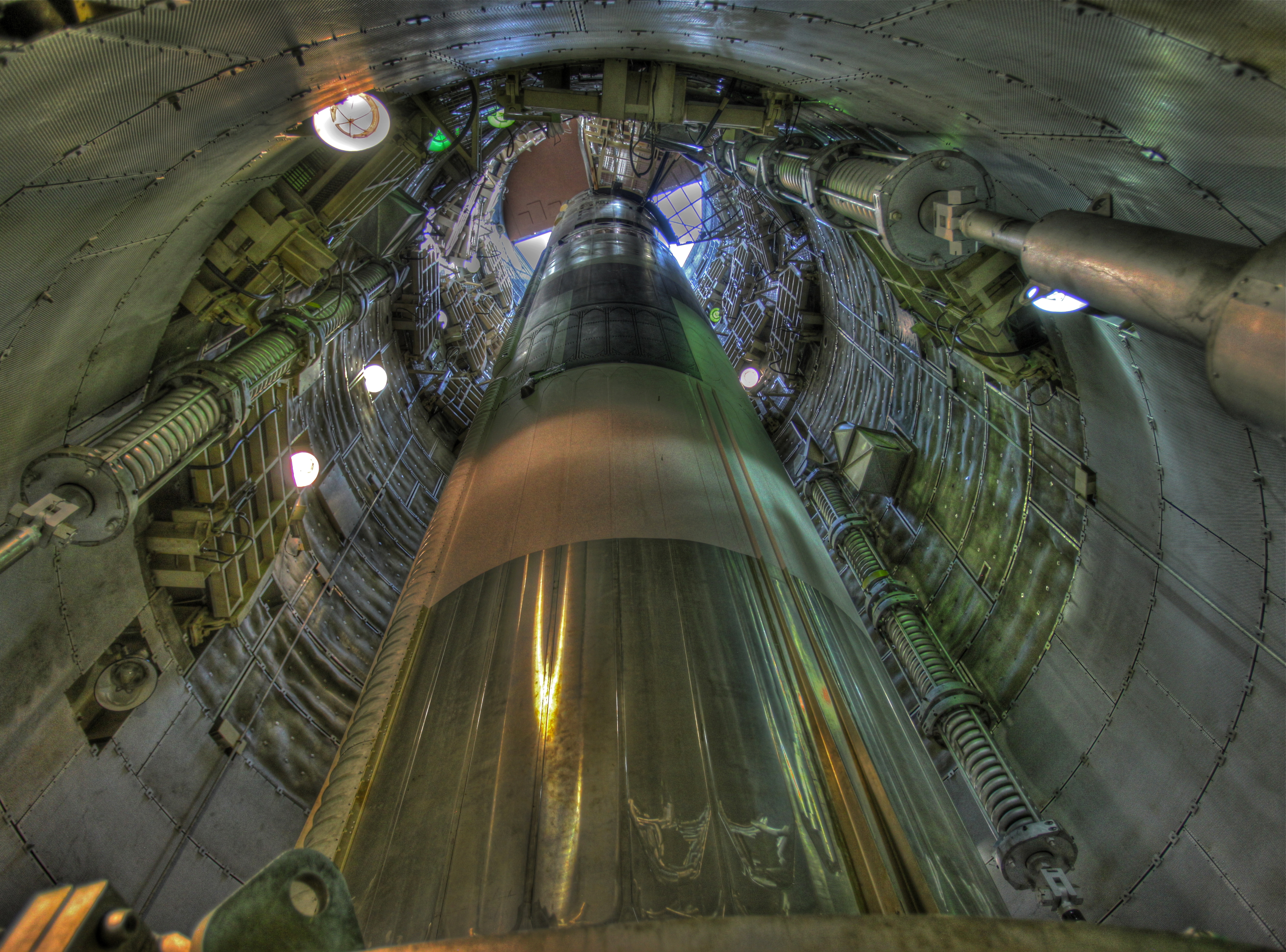 Il missile Titan II ICBM nel suo silo al Titan Missile Museum, Arizona